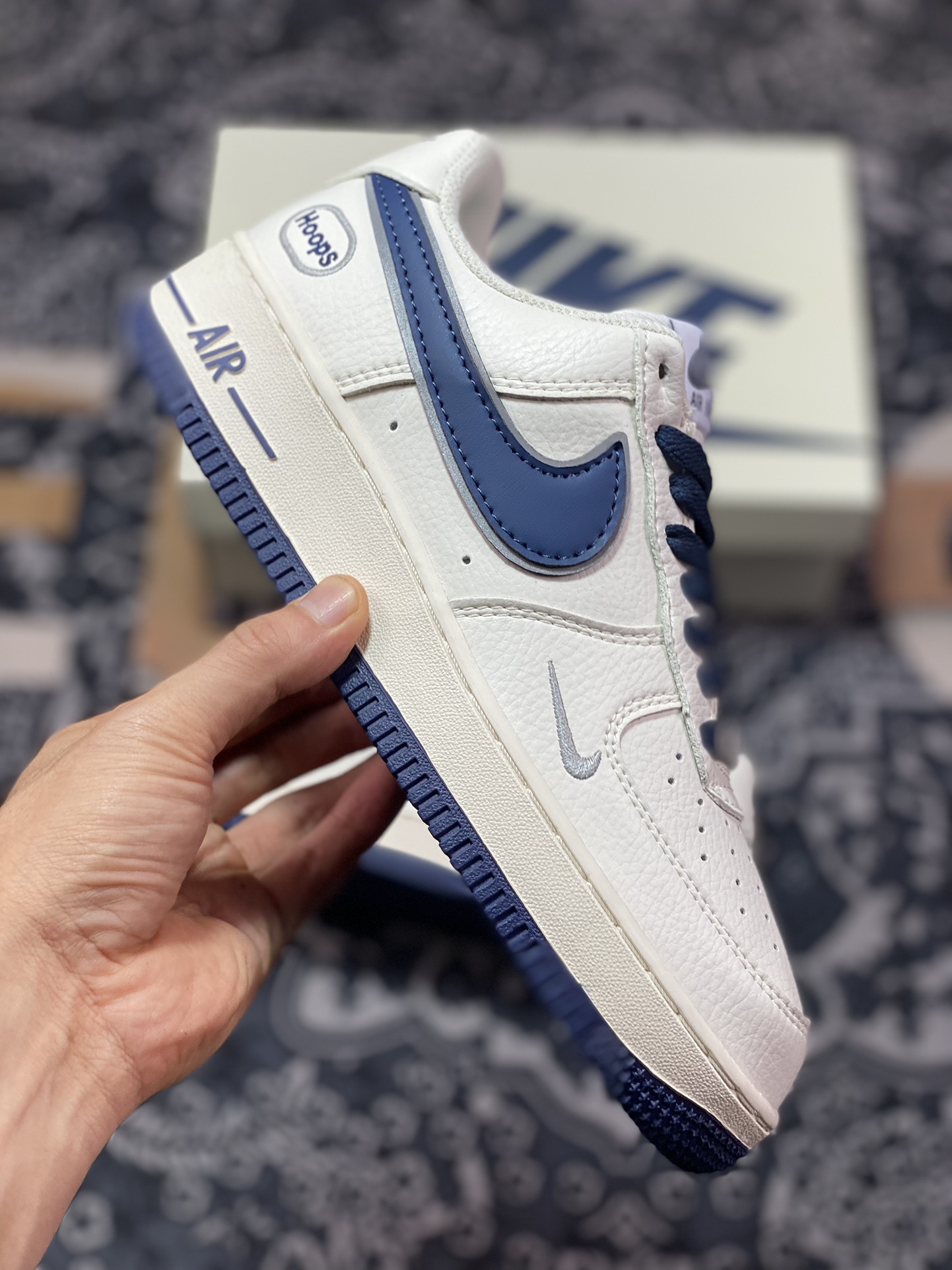 240 Nike Air Force 1'07 Low EMB"BeigeNavyHoopsMini Swoosh"空军一号低帮板鞋“米白海军蓝银Hoops刺绣小钩”HP2369-008