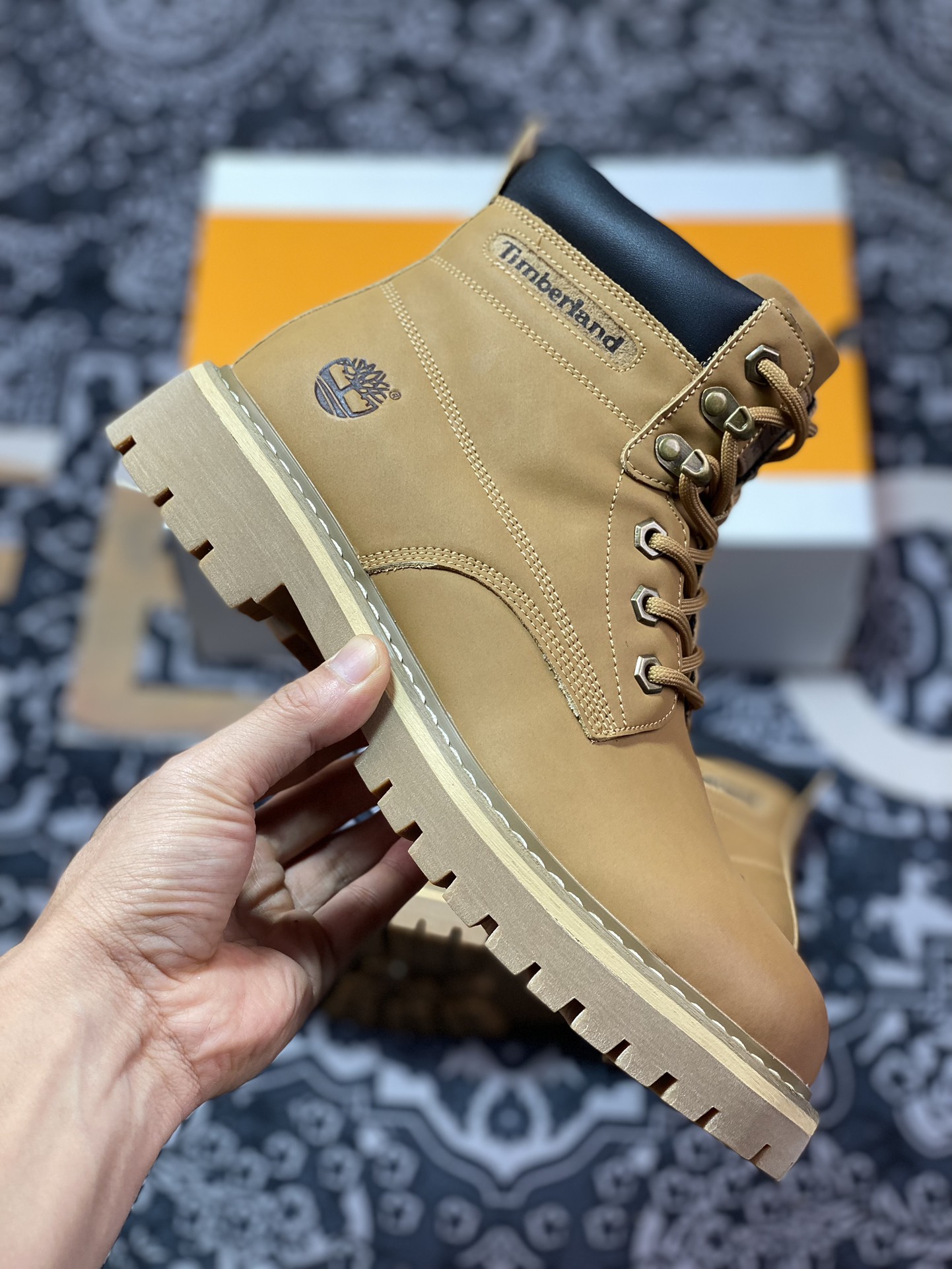 320 Timberland添柏岚天伯伦户外高帮休闲大黄靴系列