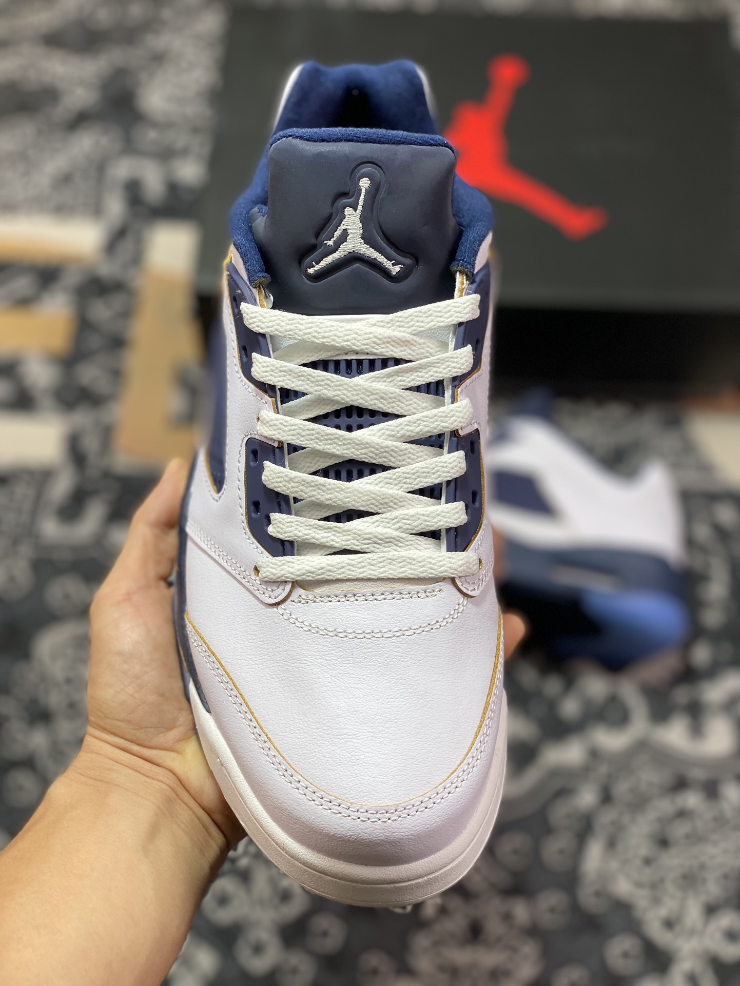 300 Air Jordan 5 Low 819171-135