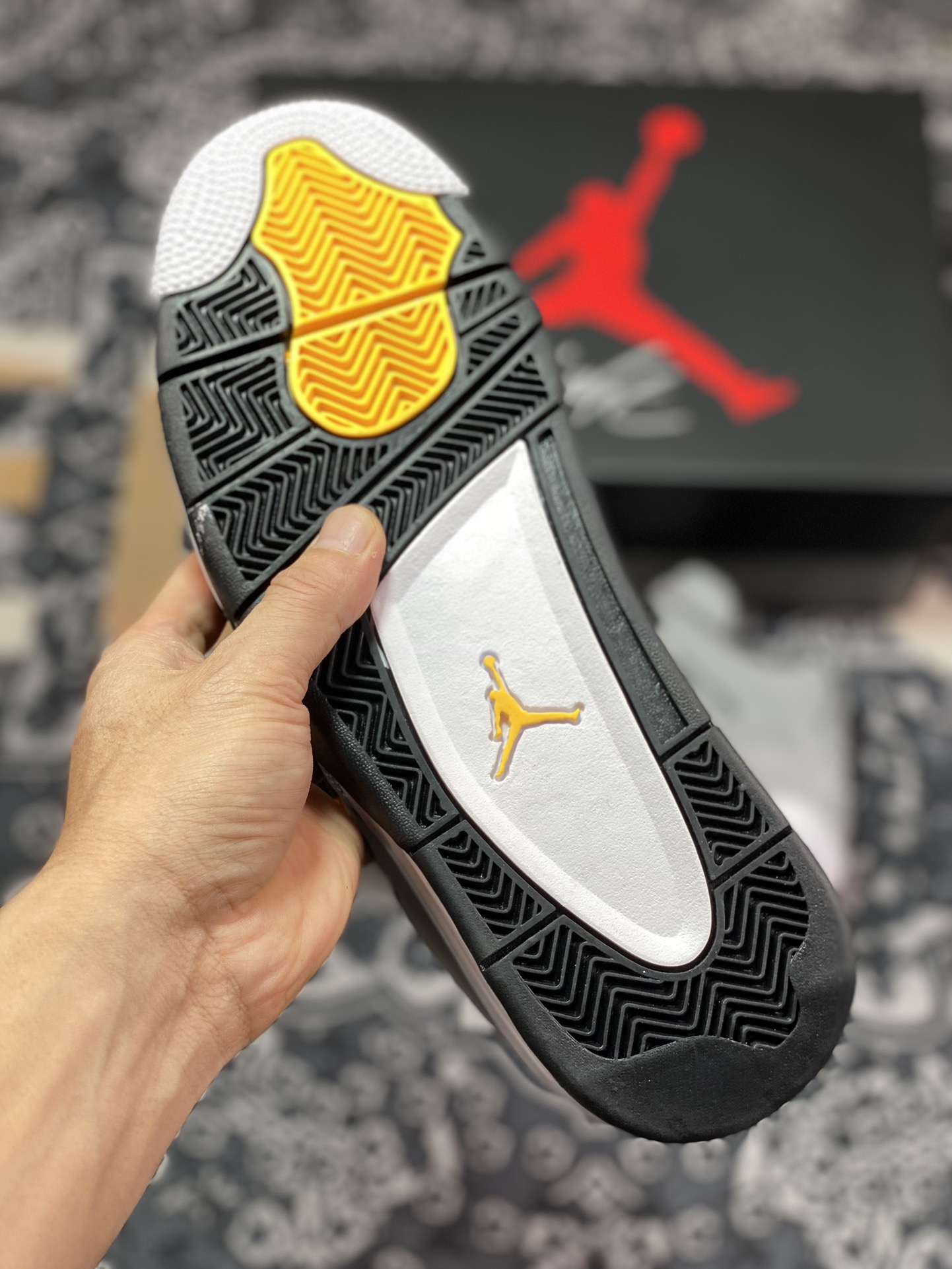 380 New 绿X 巅峰版本 全新升级 Air Jordan 4 酷灰 308497-007