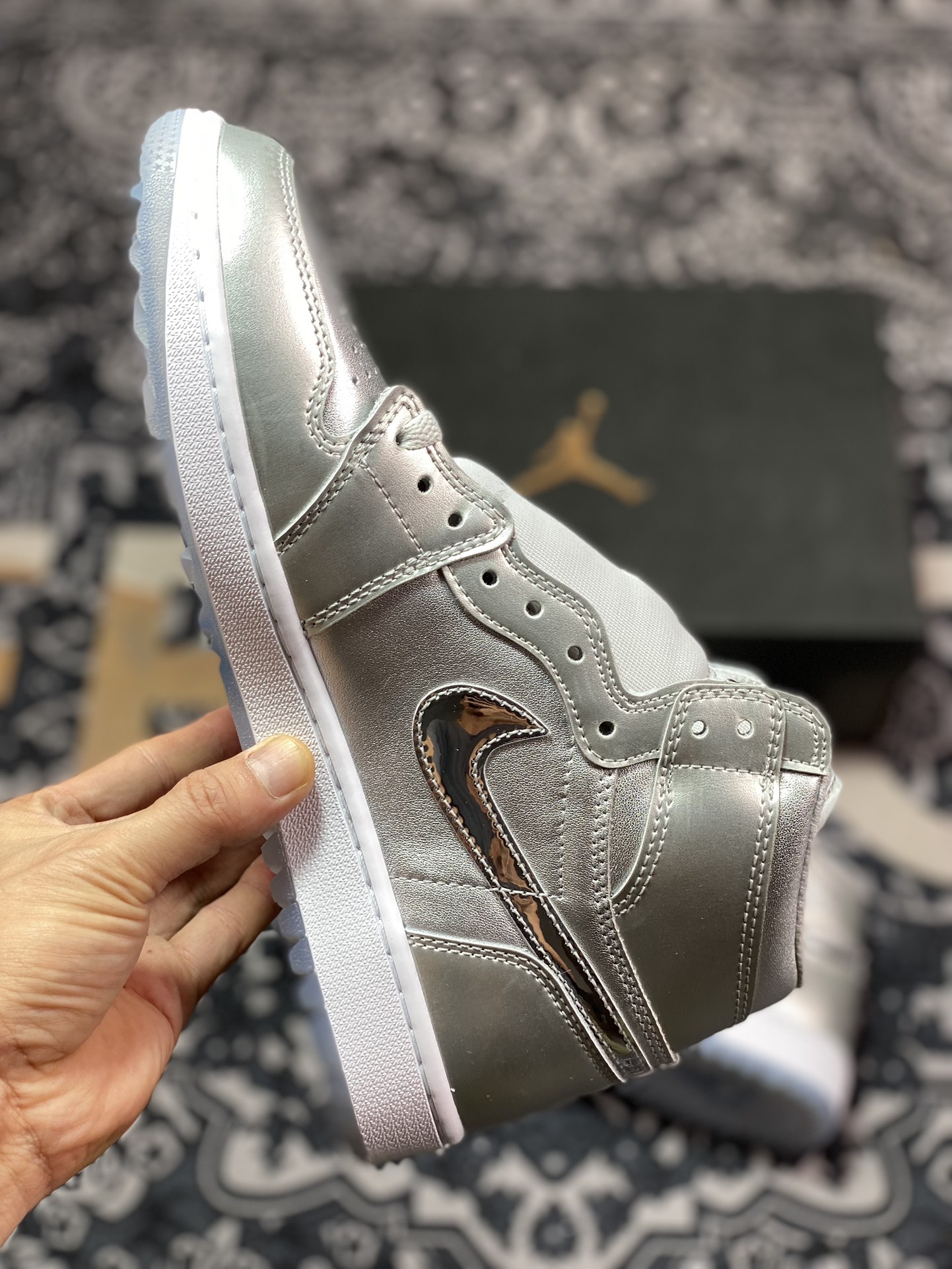 280 Air Jordan 1 High Golf AJ1 乔1高尔夫联名 白银 高帮篮球鞋 FD6815-001