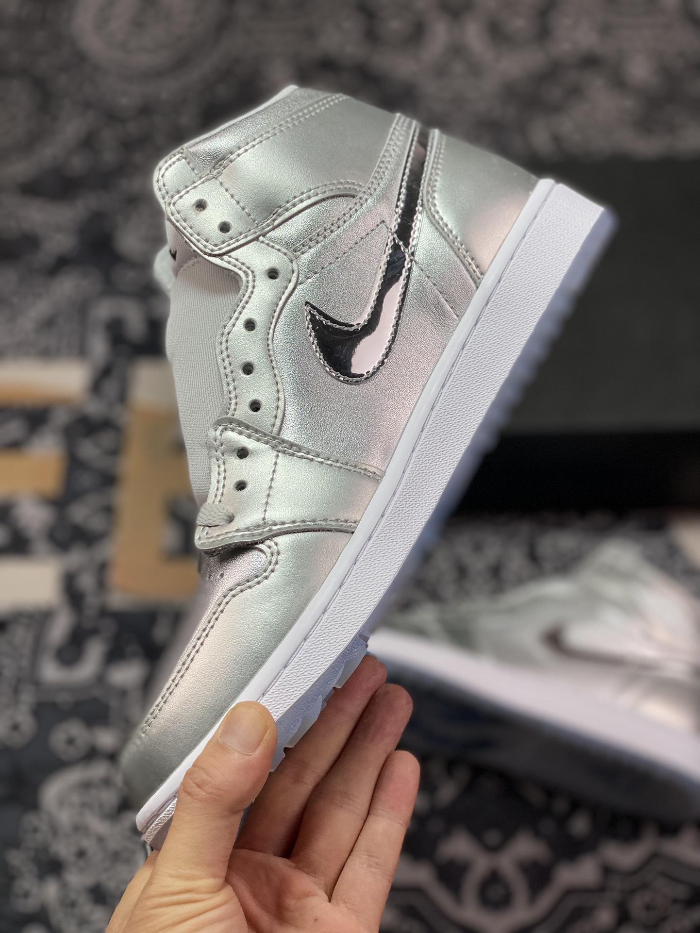 280 Air Jordan 1 High Golf AJ1 乔1高尔夫联名 白银 高帮篮球鞋 FD6815-001