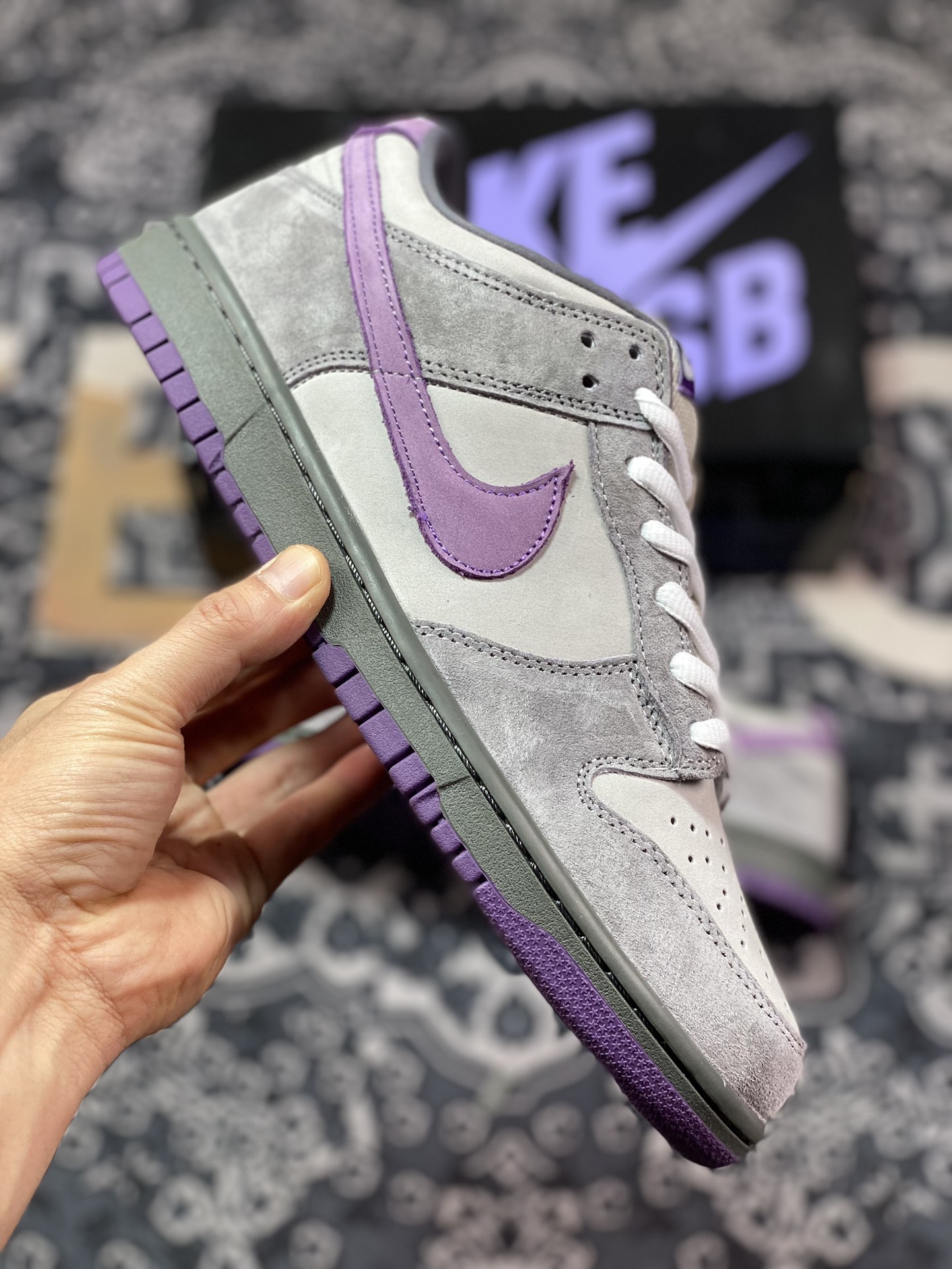 380 优选 原装级别NK Dunk SB Low Purple Pigeon 灰紫鸽子 304292-051