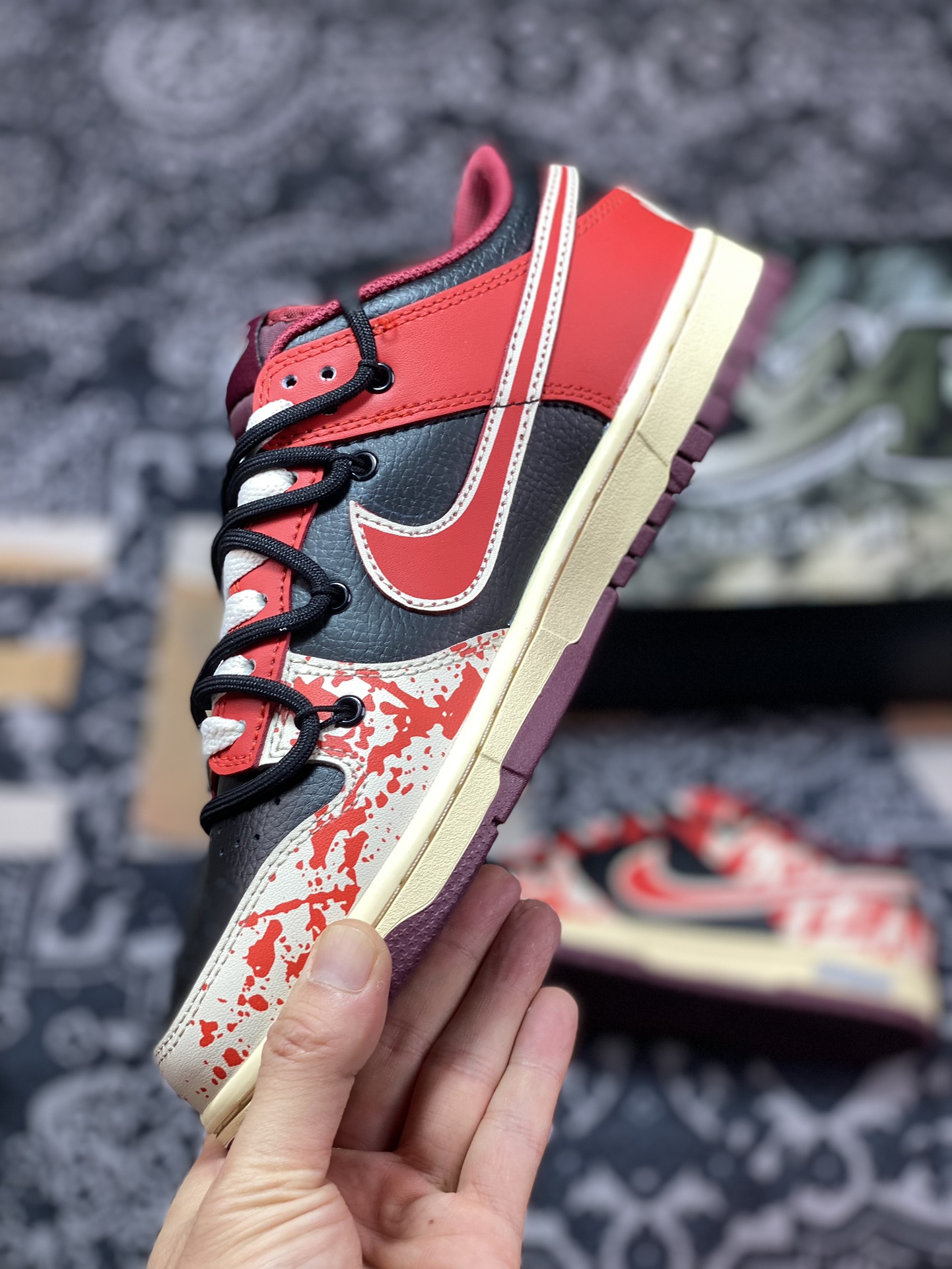 240 耐克Nike SB Dunk Low Lot"Violence Aesthetics"扣篮系列低帮板鞋“黑红暴力美学涂鸦绑绳”DJ6188-600