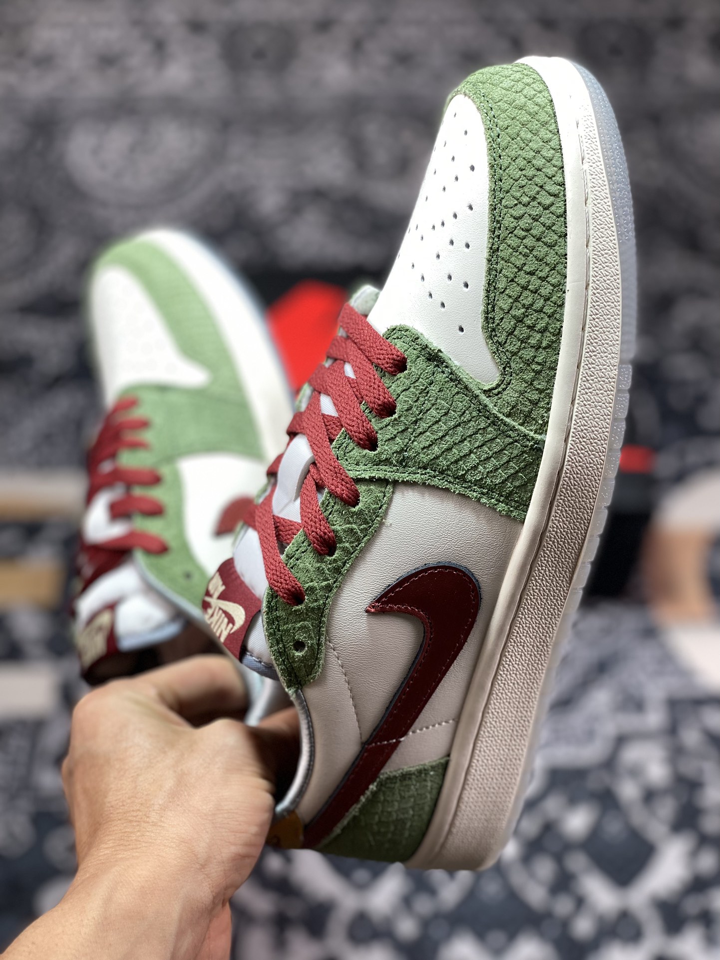 200 Air Jordan 1 Low 龙年限定 白绿红 FN3727-100