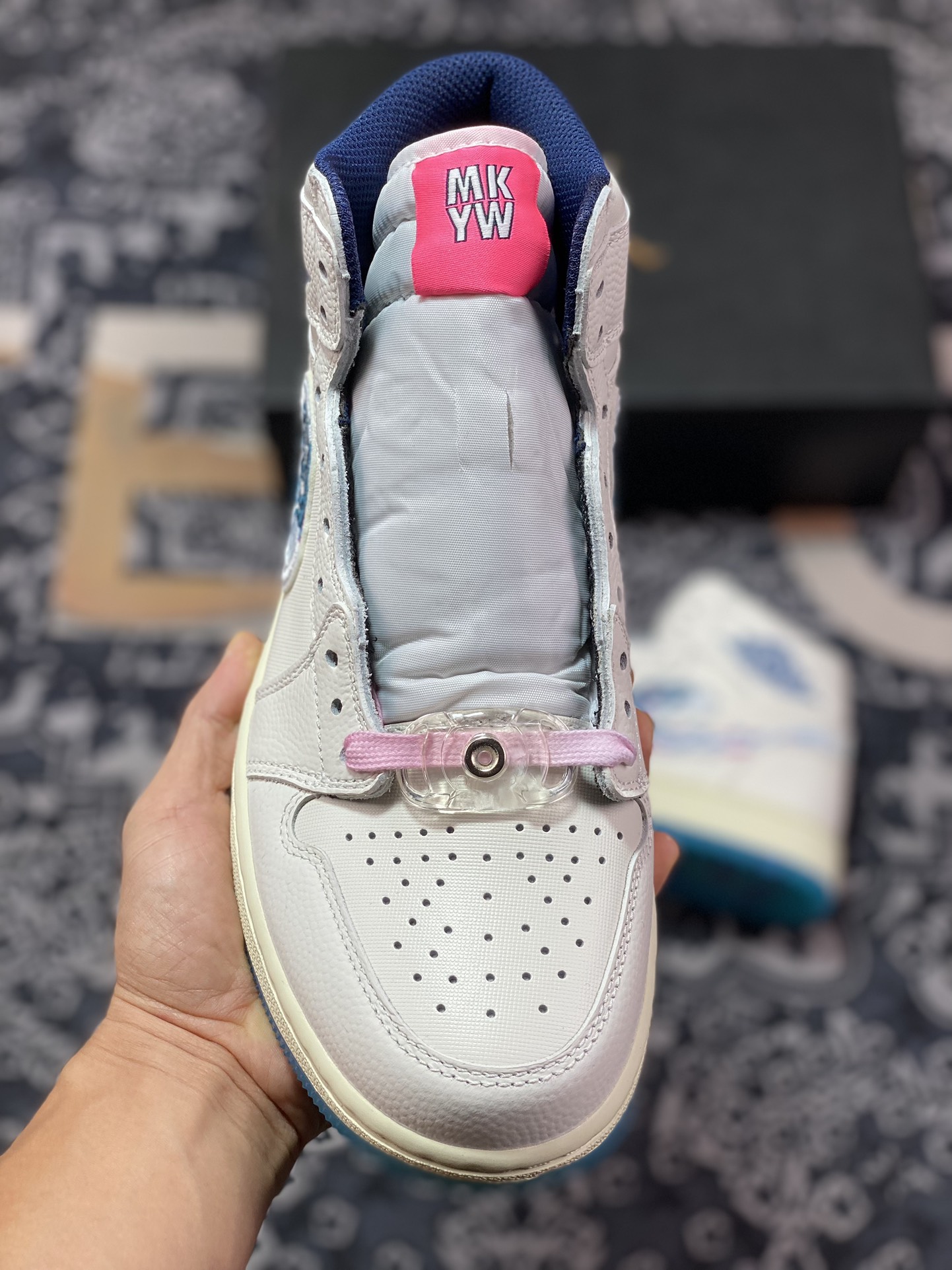 320 Michelle Wie Westt x Nike Air Jordan 1 High Golf"Pebble Beach"AJ1乔丹运动鞋“米白蓝粉高尔夫”FV3565-100