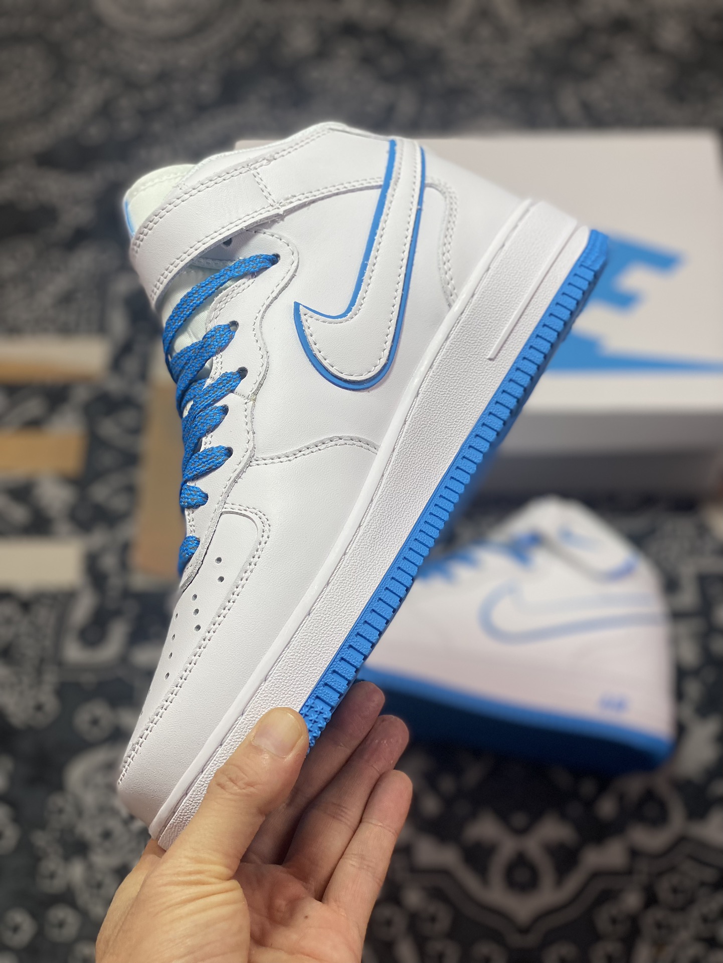 260 耐克Nike Air Force 1’07 Mid "WhiteUniversity Blue"空军一号经典中帮百搭休闲运动板鞋 WP5623-831