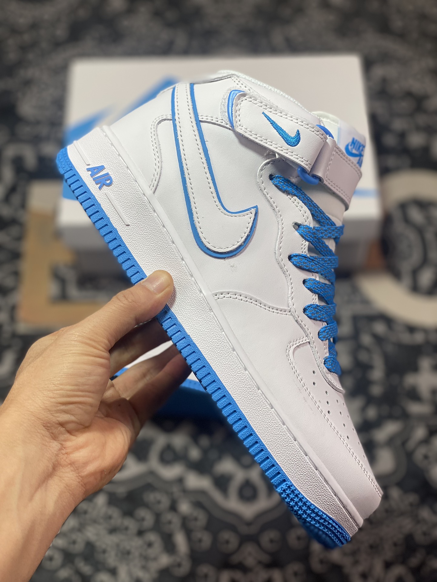 260 耐克Nike Air Force 1’07 Mid "WhiteUniversity Blue"空军一号经典中帮百搭休闲运动板鞋 WP5623-831