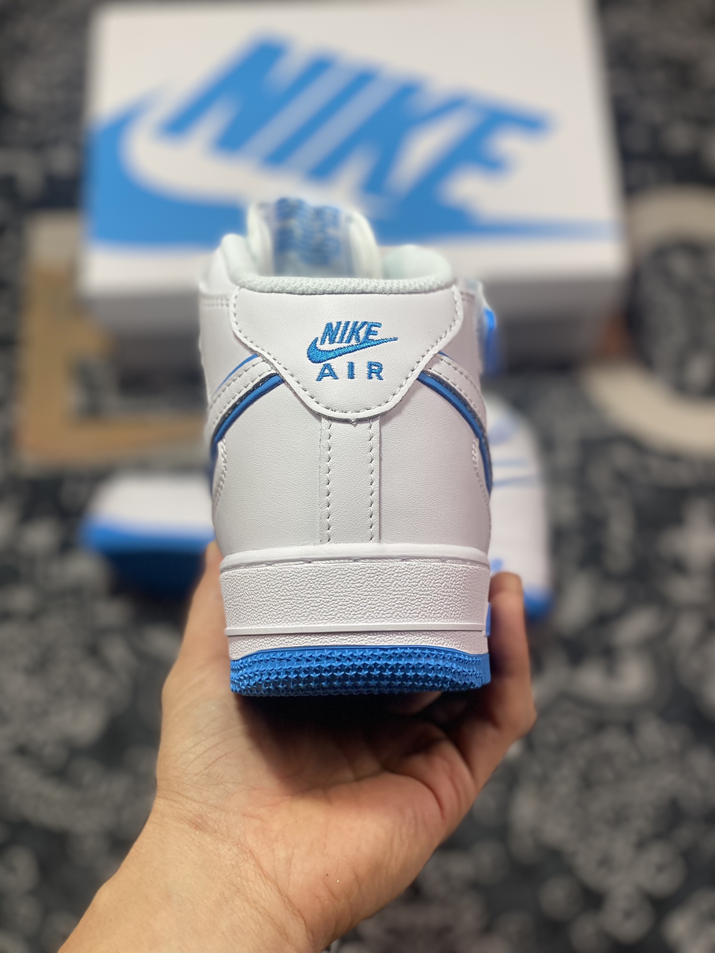 260 耐克Nike Air Force 1’07 Mid "WhiteUniversity Blue"空军一号经典中帮百搭休闲运动板鞋 WP5623-831