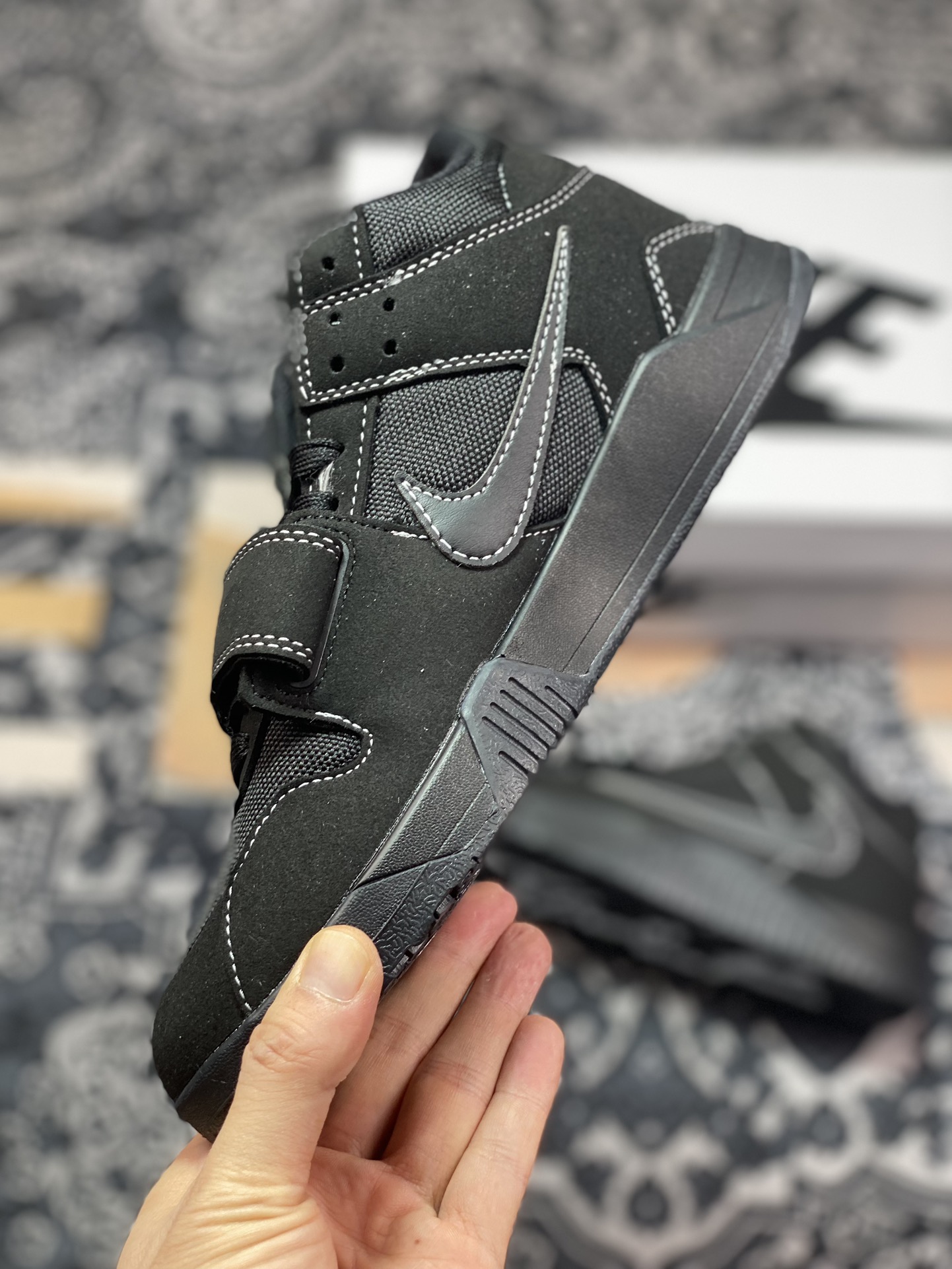 Travis Scott X Nike Jordan Cut The Check”Black”削减篮球鞋“TS联名黑白车线倒钩”FZ8117-010