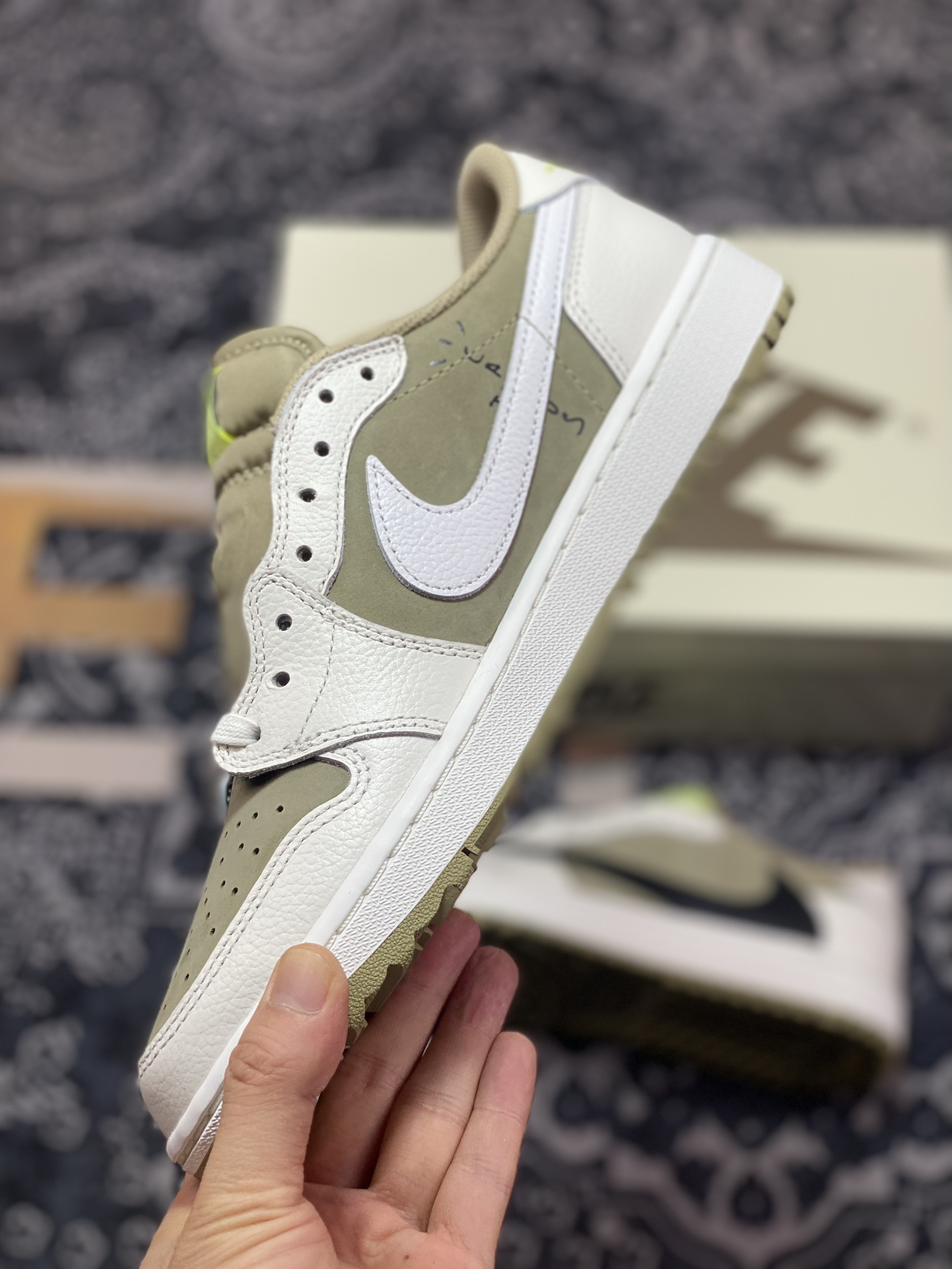 460 优选 市售天花板 纯原混卖版本Travis Scott x Air Jordan 1 Low Golf高尔夫棕白倒钩低帮 FZ3124-200