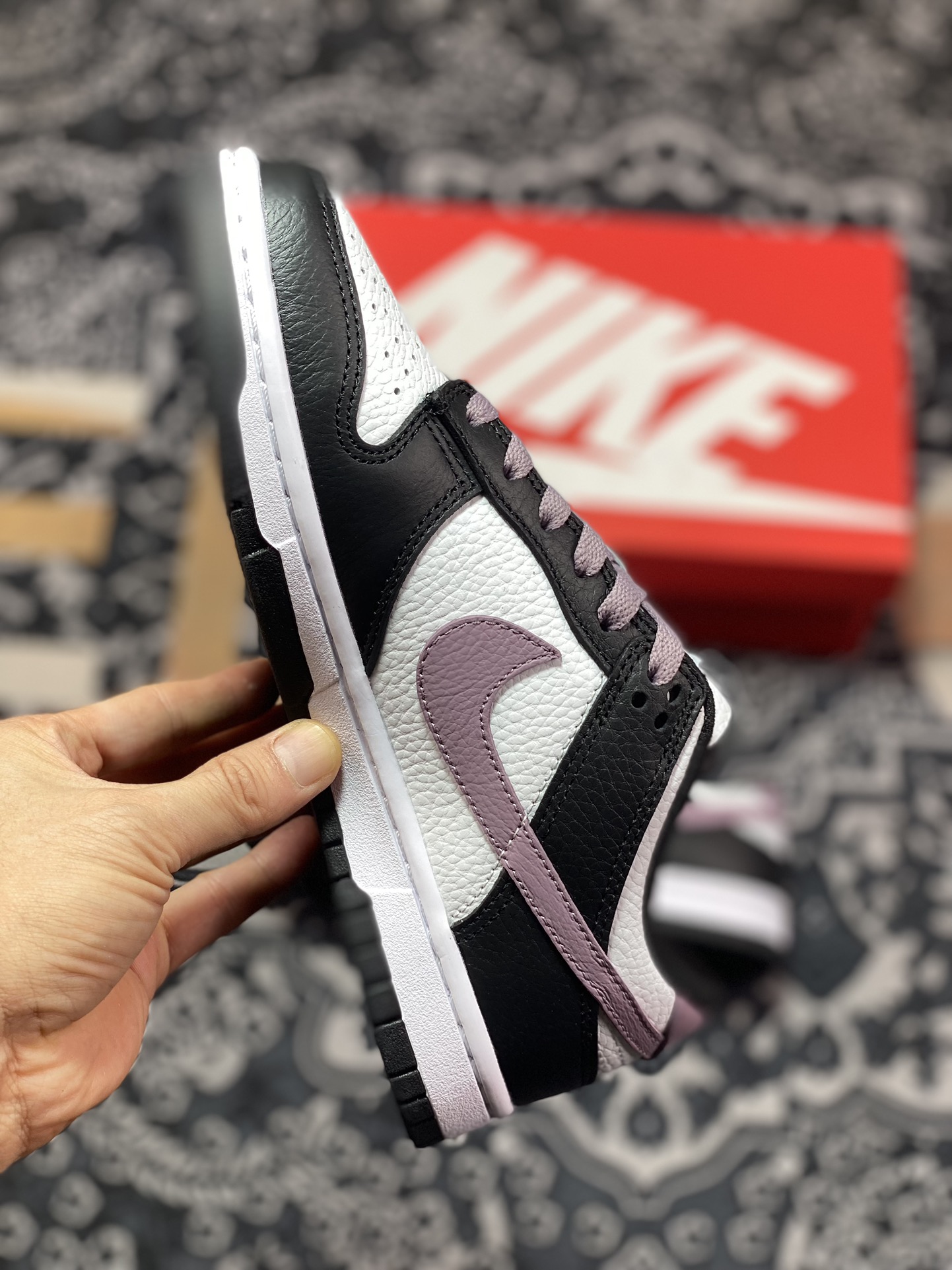 260 Nike  Dunk Low ”By You定制“ 白黑紫 低帮休闲运动板鞋 DO7413-991