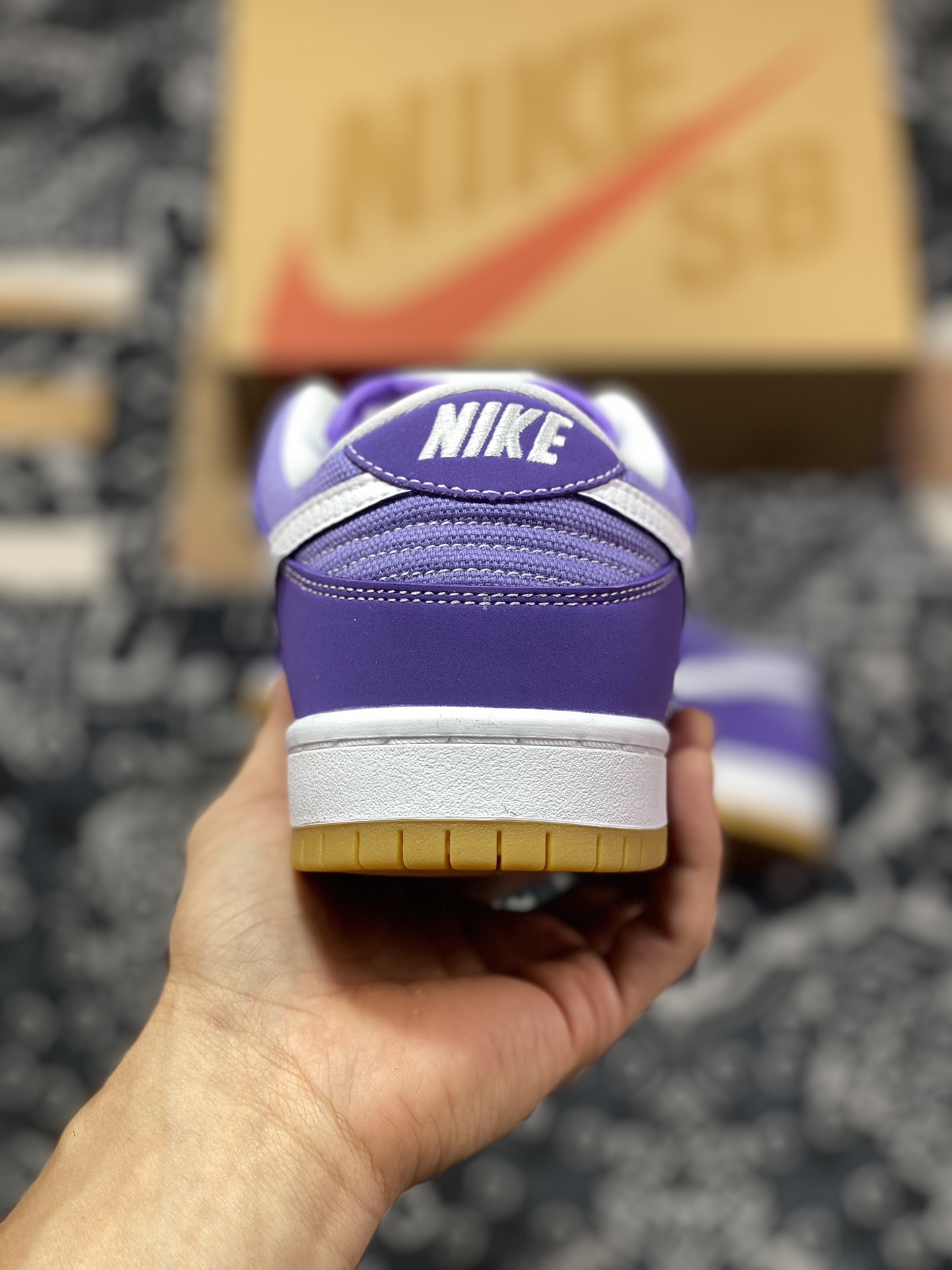 220  Nike  Dunk SB Low "Uleached" 白紫低帮休闲运动板鞋 DA9658-500