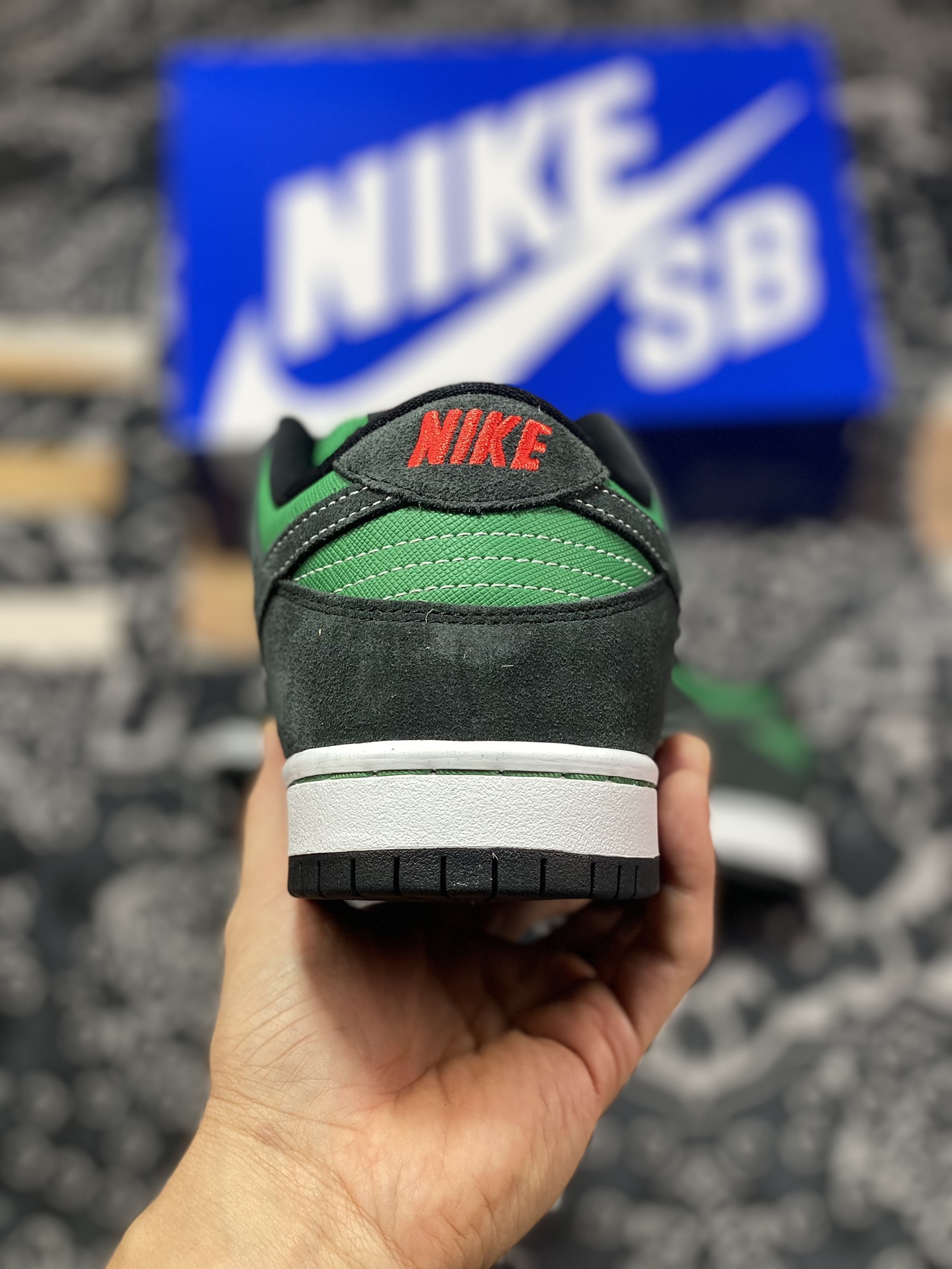 220 Nike  Dunk SB Low Pine Green Black 黑绿 低帮休闲运动板鞋 313170-306