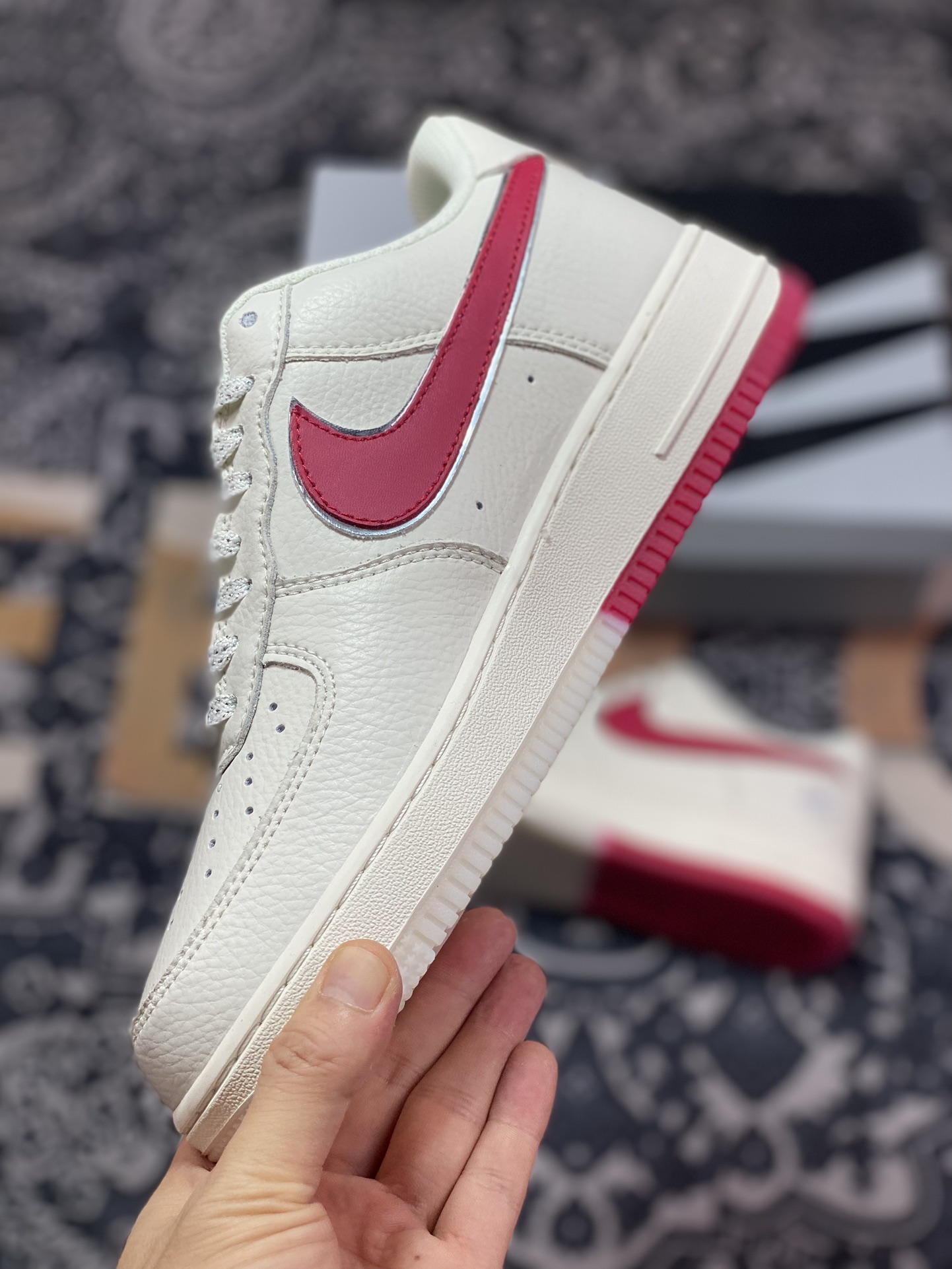 200 UNDEFEATED x Nike Air Force 1′07 Low"Beige/Red/Sliver 3M"空军一号板鞋“米白红银车线五杠印花”BS9055-732