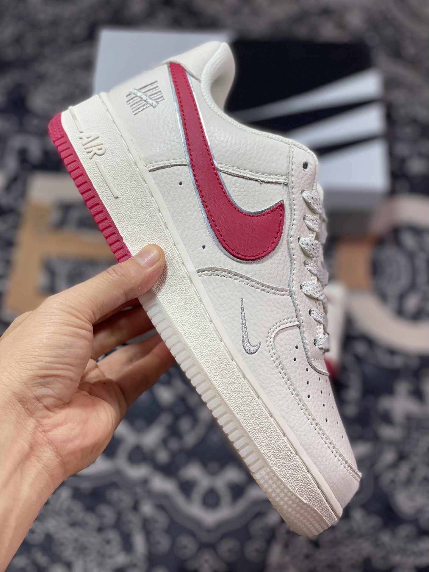 200 UNDEFEATED x Nike Air Force 1′07 Low"Beige/Red/Sliver 3M"空军一号板鞋“米白红银车线五杠印花”BS9055-732