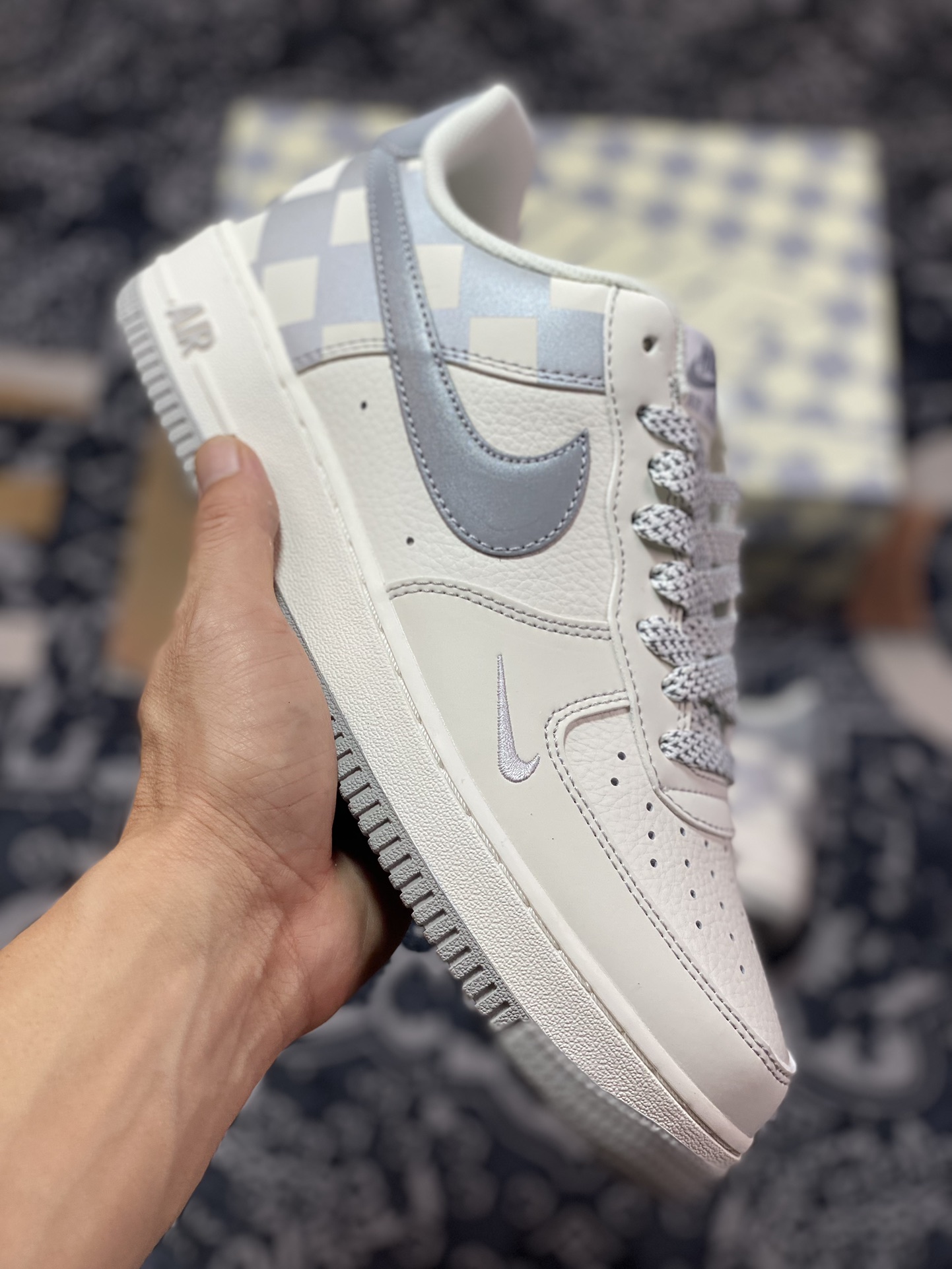 240 Air Force 1’07 Low 米白灰格子 GZ5688-077