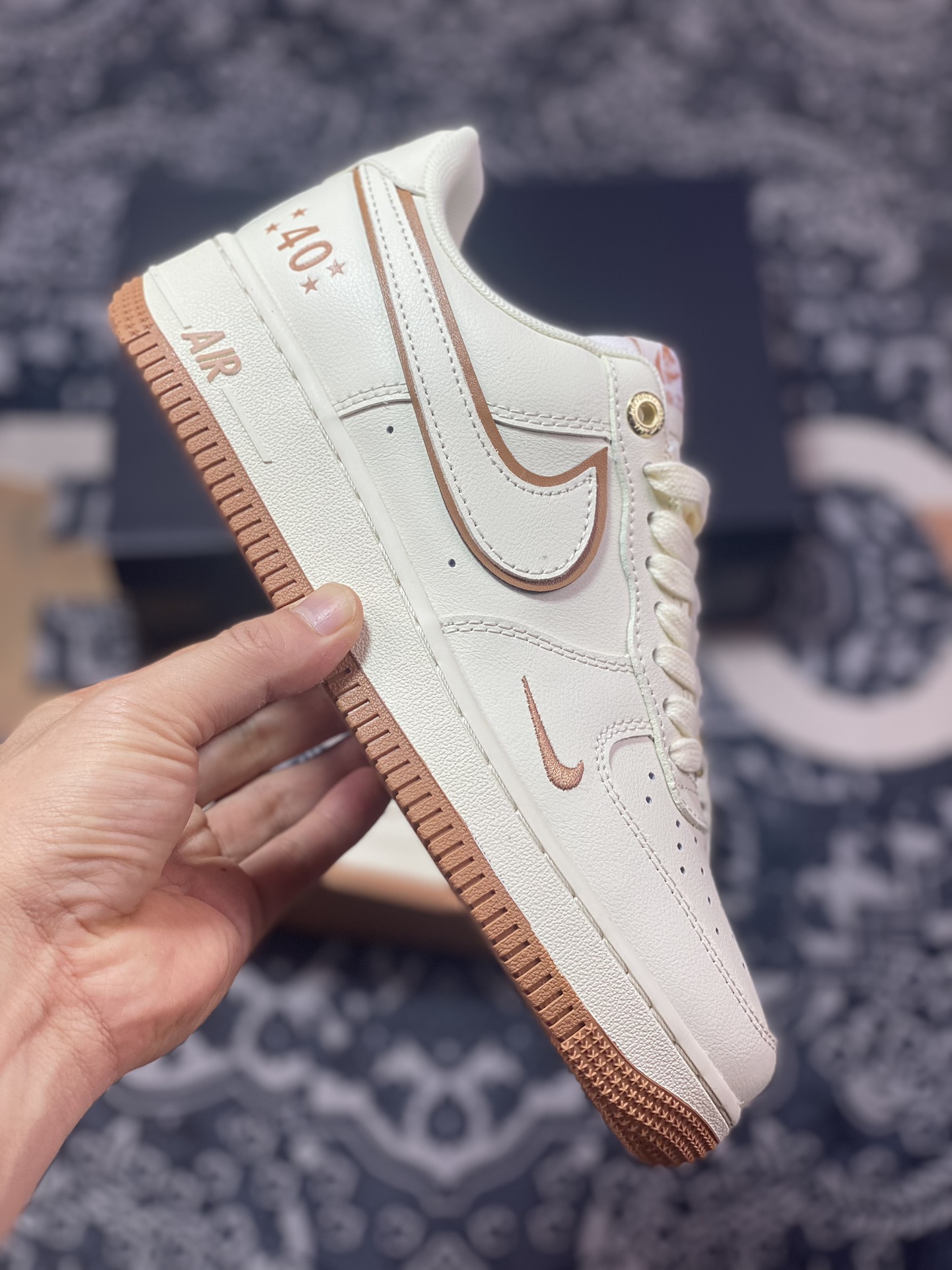 Nike Air Force 1'07”40th Anniversary/Beige/Brown” Air Force One sneakers ”40th Anniversary Edition Beige Brown Hook” DQ7658-109