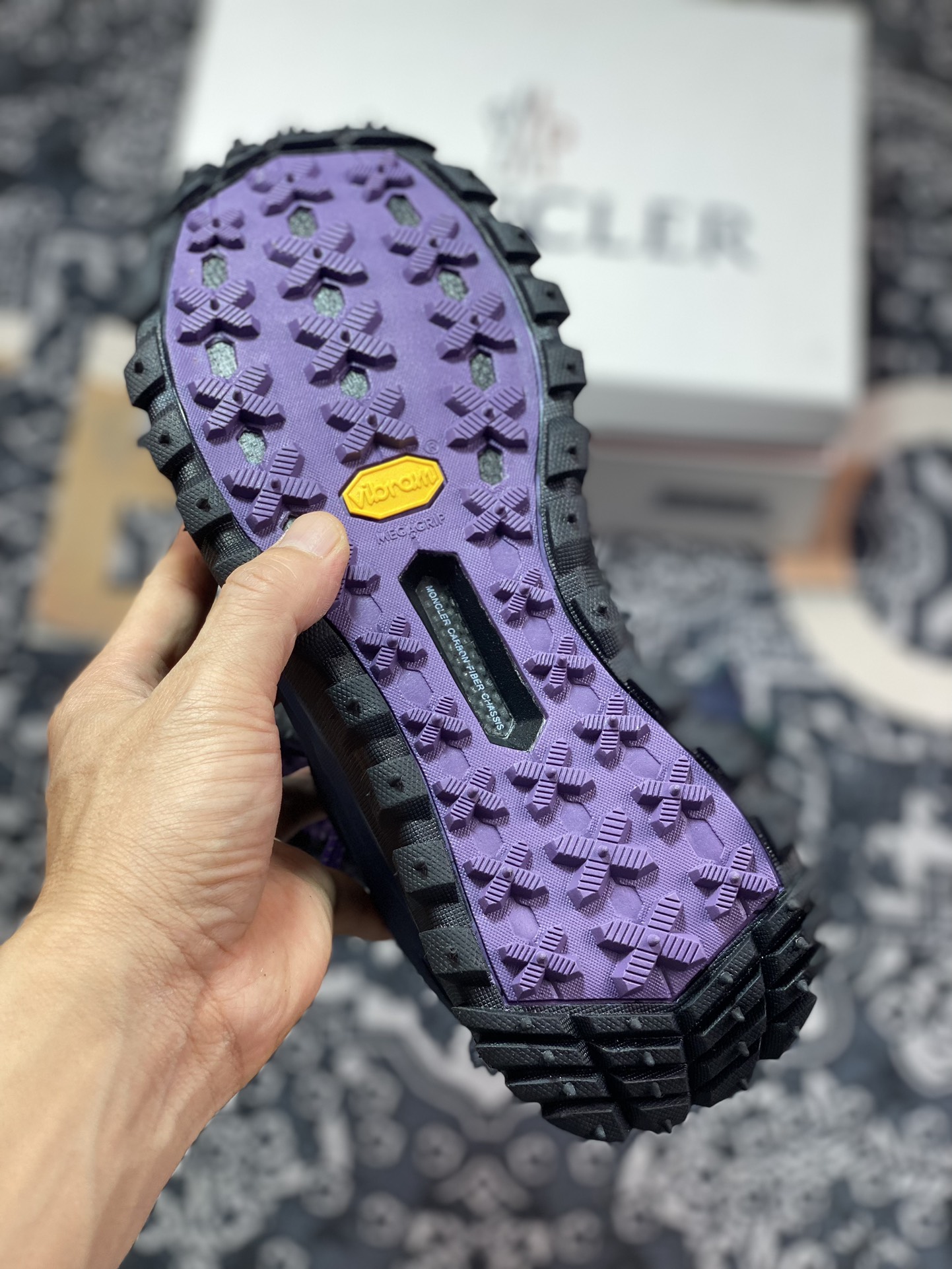 560 Moncler Trailgrip Gore-Tex 越野旅行系列低帮运动鞋“海军蓝深紫绿”34344356237002264