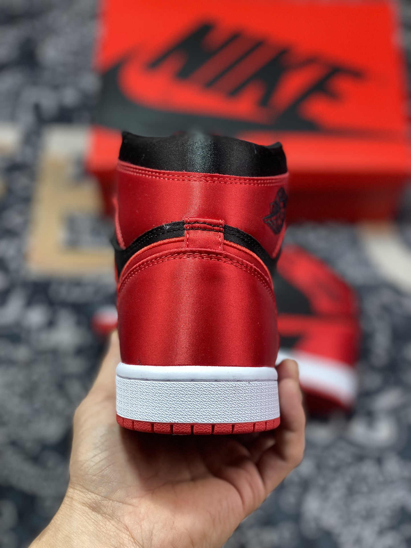 260 Air Jordan 1 High OG "Satin Bred" AJ1 乔1丝绸禁穿 FD4810-061