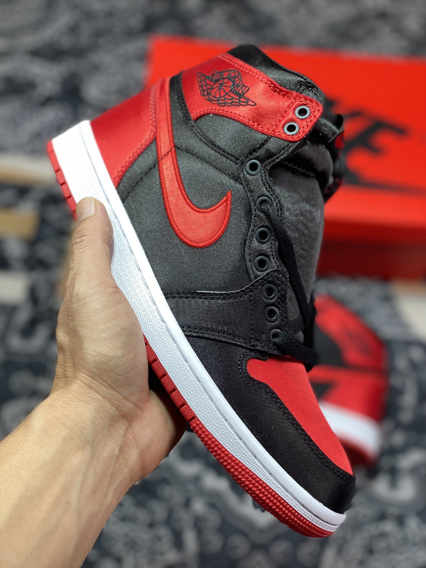 260 Air Jordan 1 High OG “Satin Bred” AJ1 乔1丝绸禁穿 FD4810-061