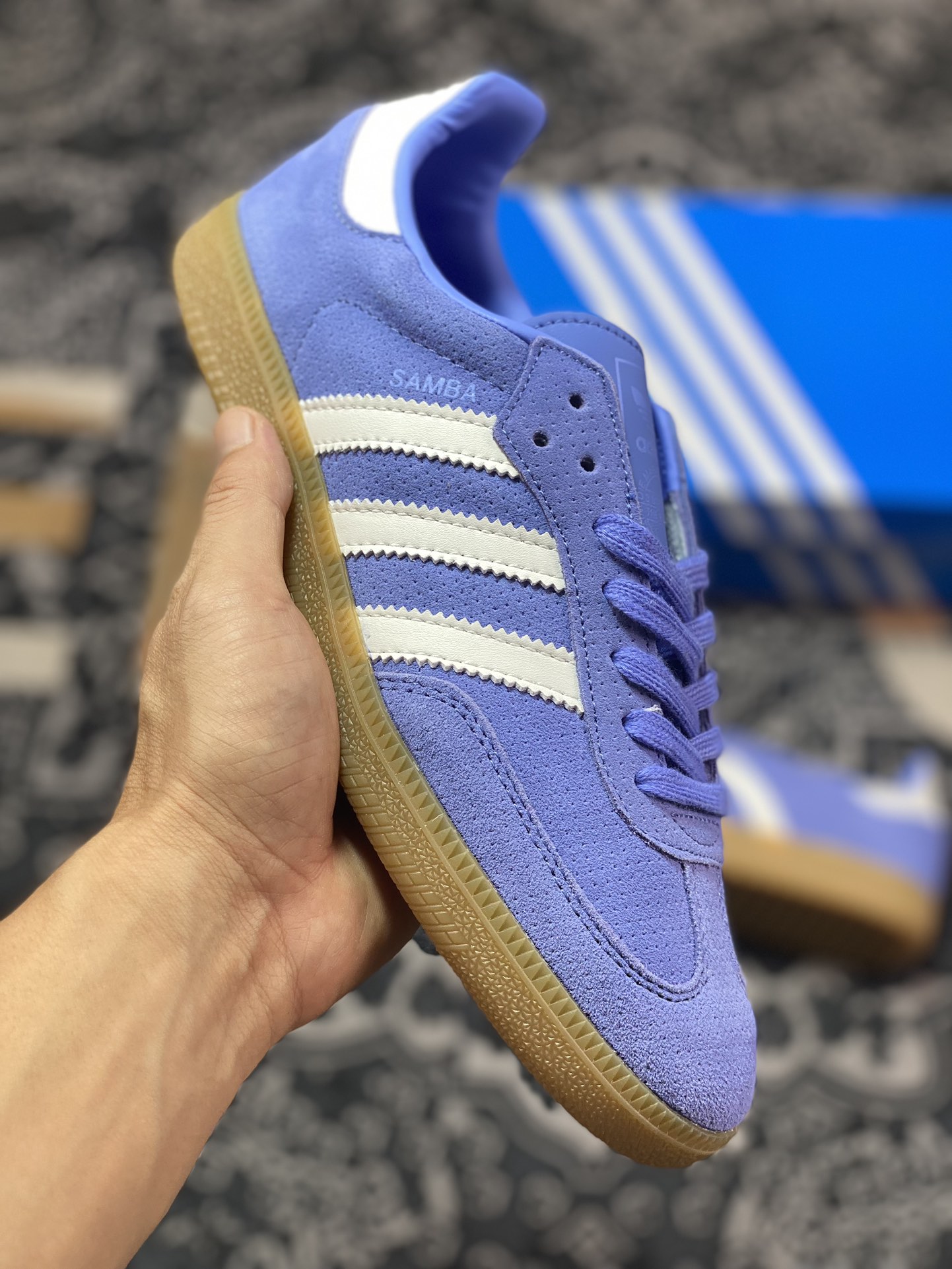 150 Adidas   Originals Samba OG 紫色 桑巴训练鞋 B44697