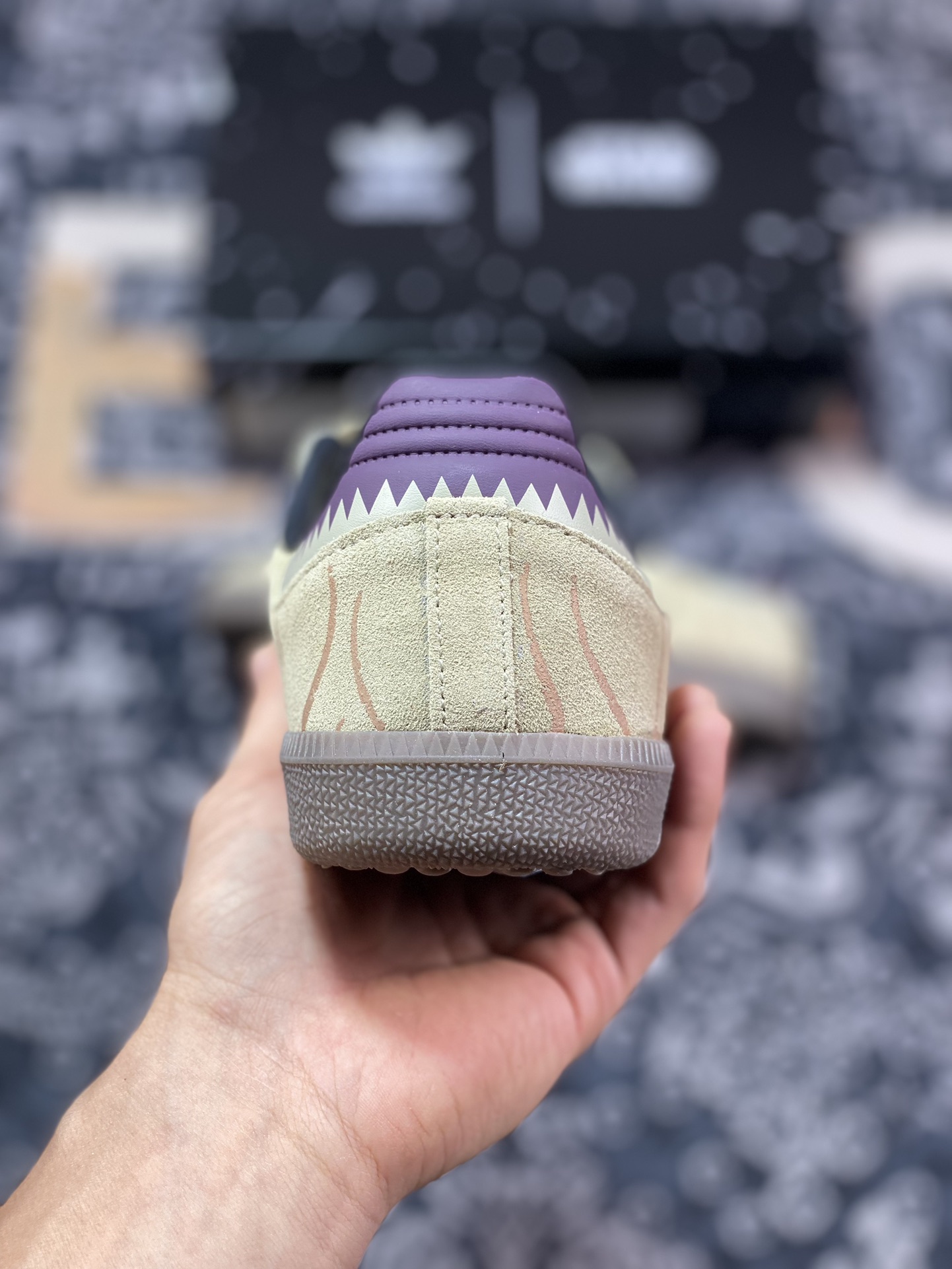 150 Star Wars x Adidas   Originals Samba Sarlacc Pit 星球大战联名桑巴训练鞋 GX6806