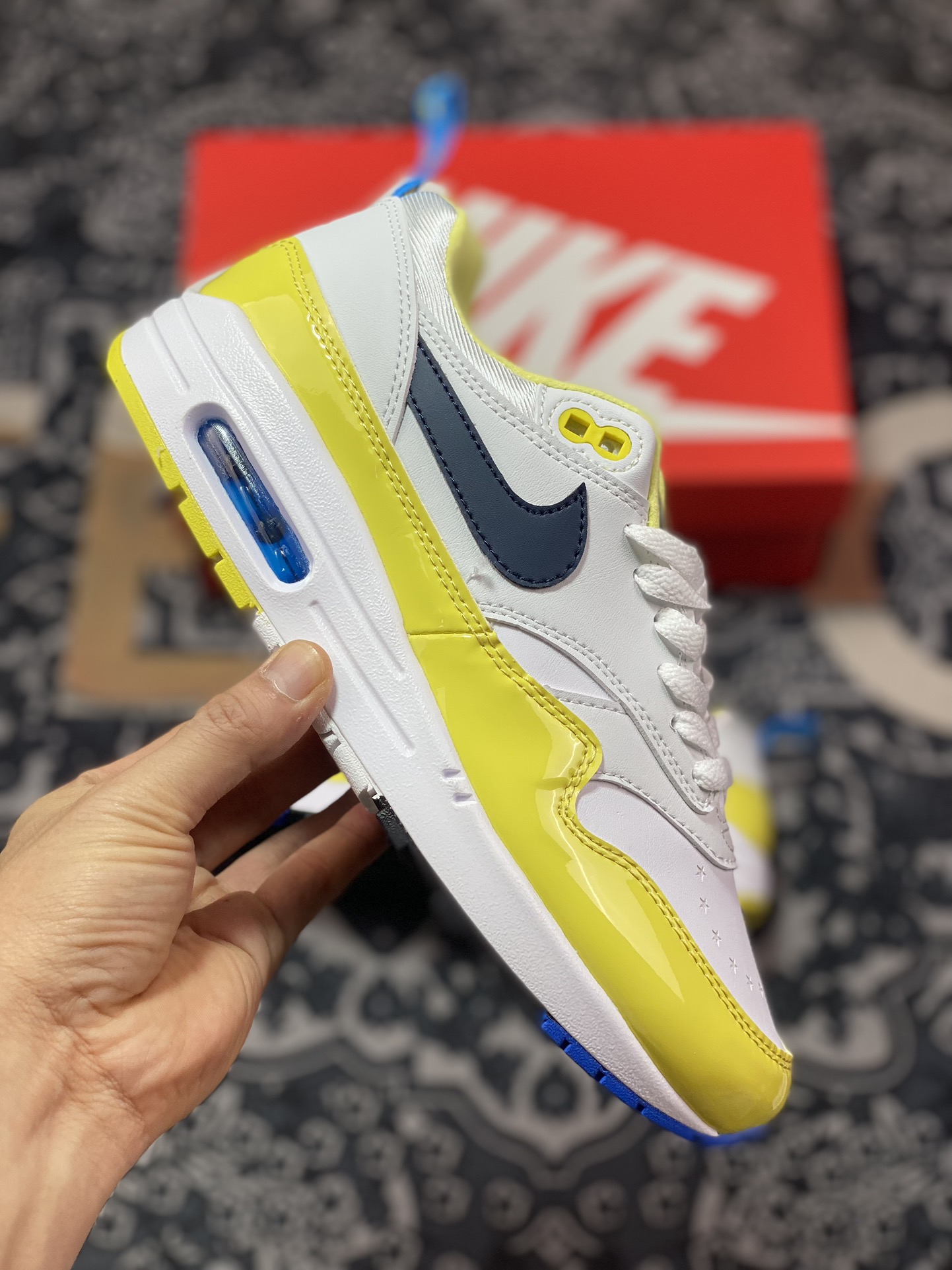 220 Nike  Air Max 1 白黄 FN8075-101