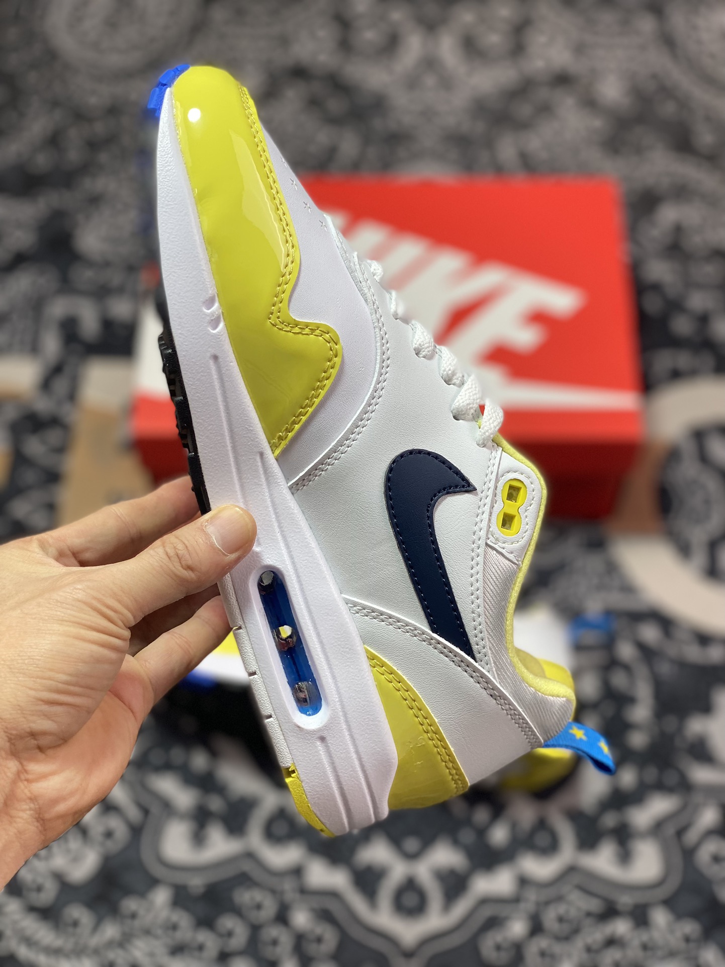 220 Nike  Air Max 1 白黄 FN8075-101