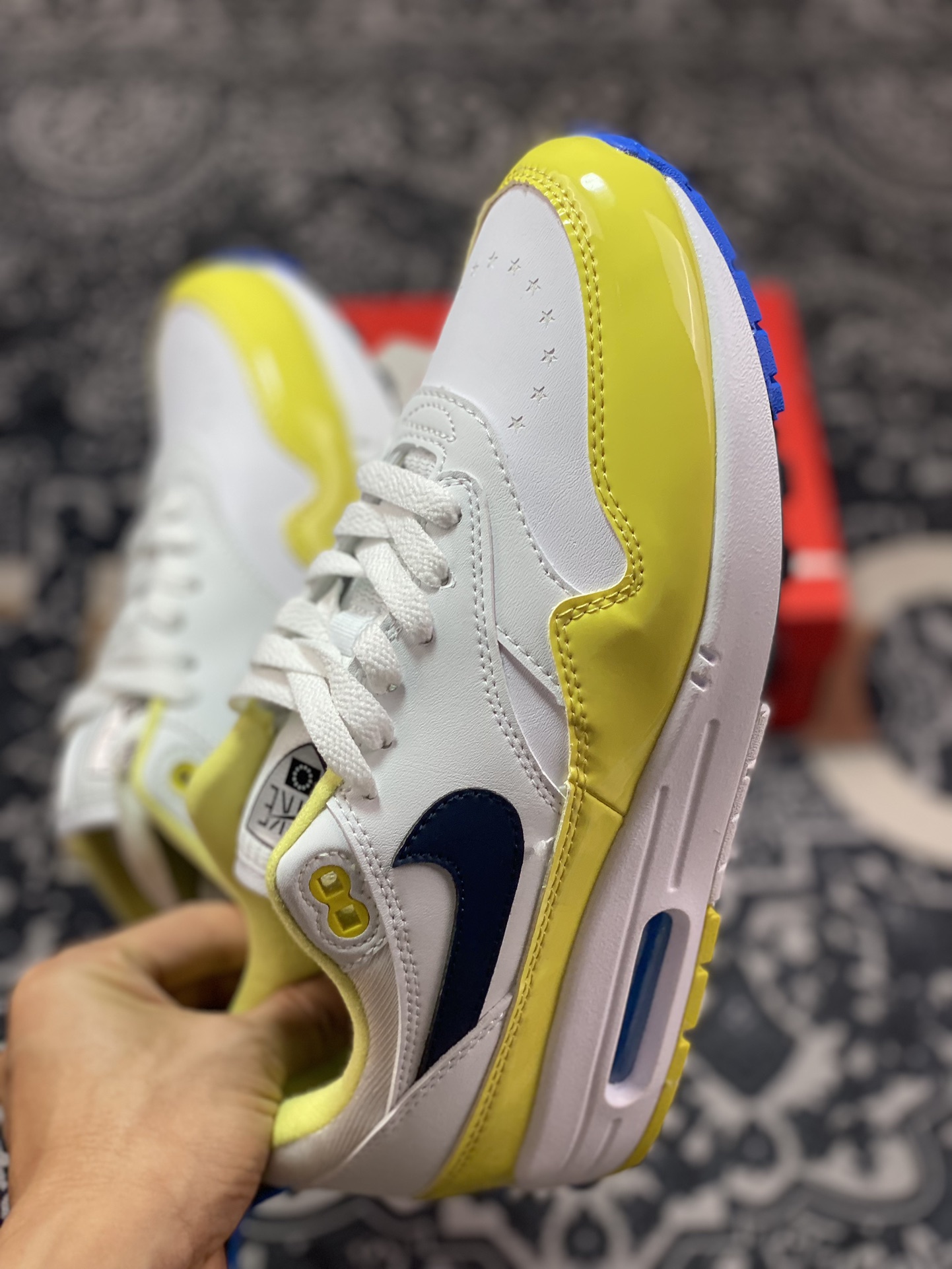 220 Nike  Air Max 1 白黄 FN8075-101