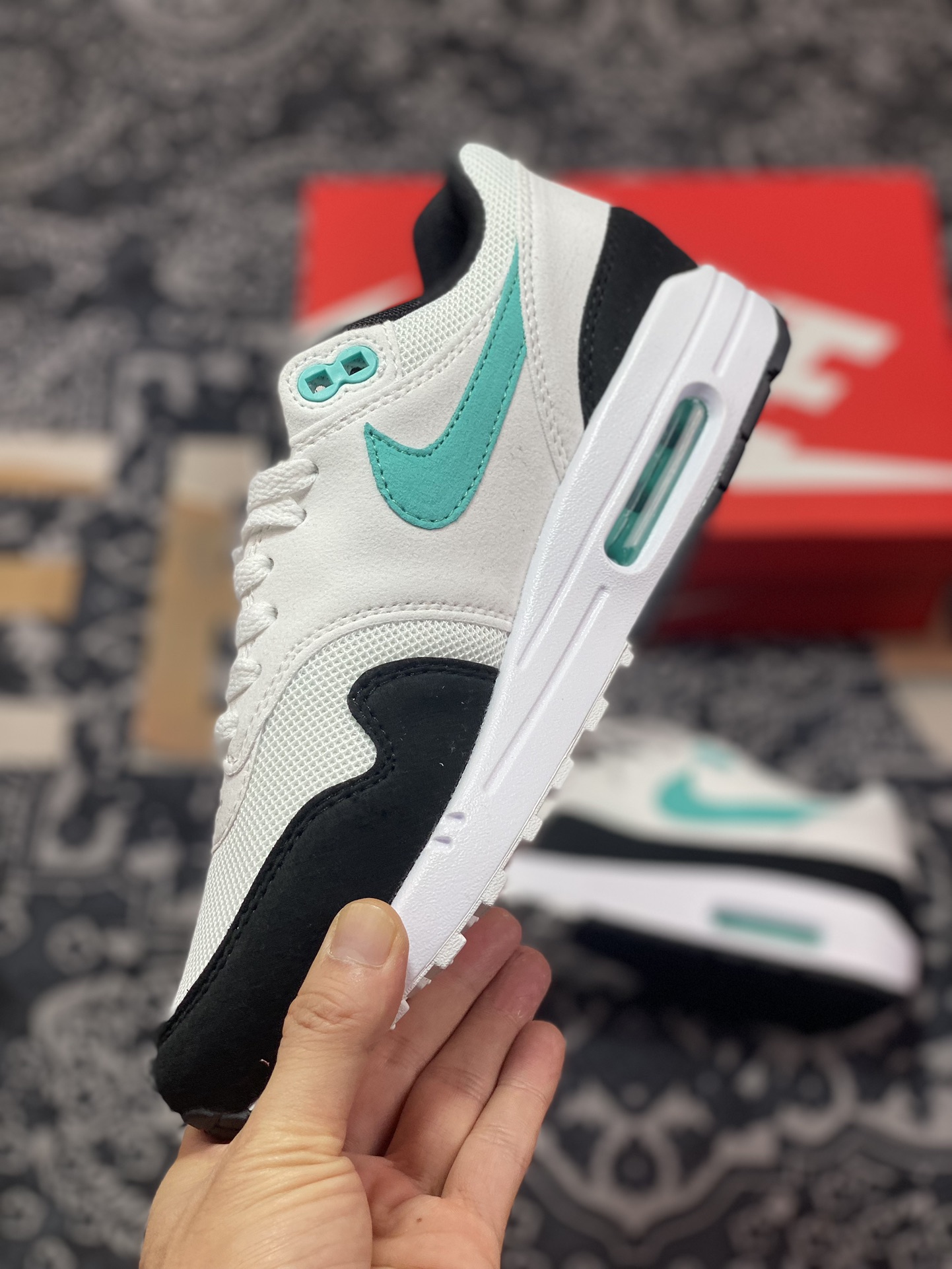 220 Nike  Air Max 1 白黑绿 DZ3307-114