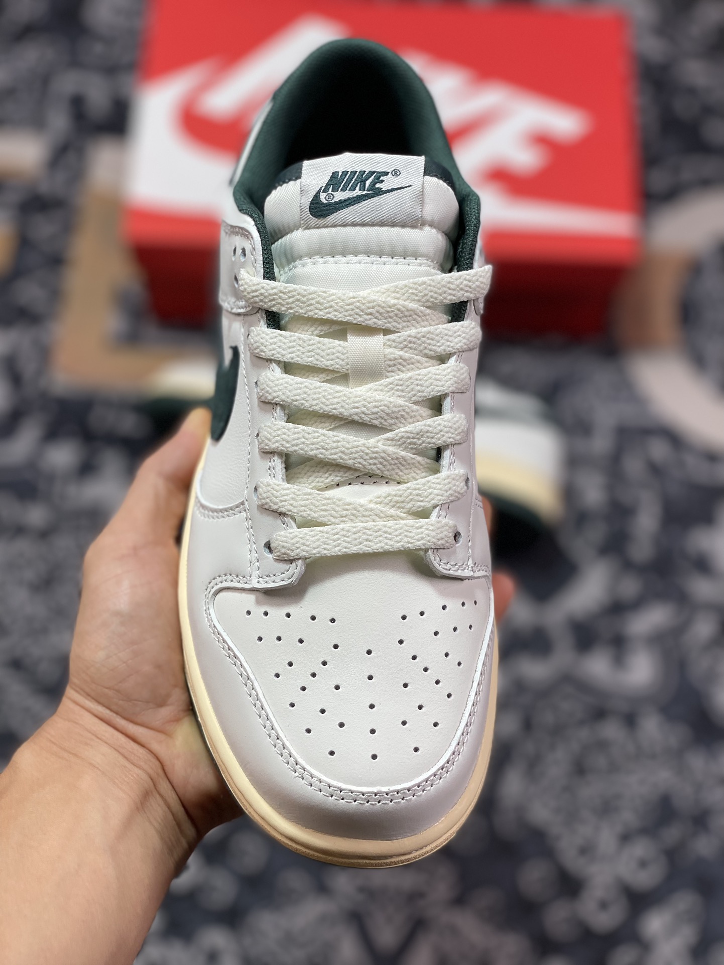 Nike SB Dunk Low Beige Dark Green Hook FQ8080-133