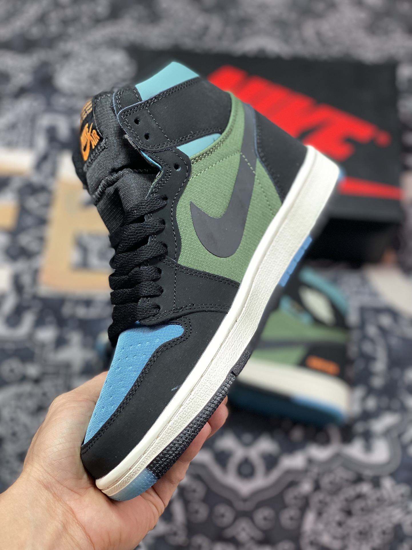 Air Jordan 1 AJ1 高帮篮球鞋 DB2889-003