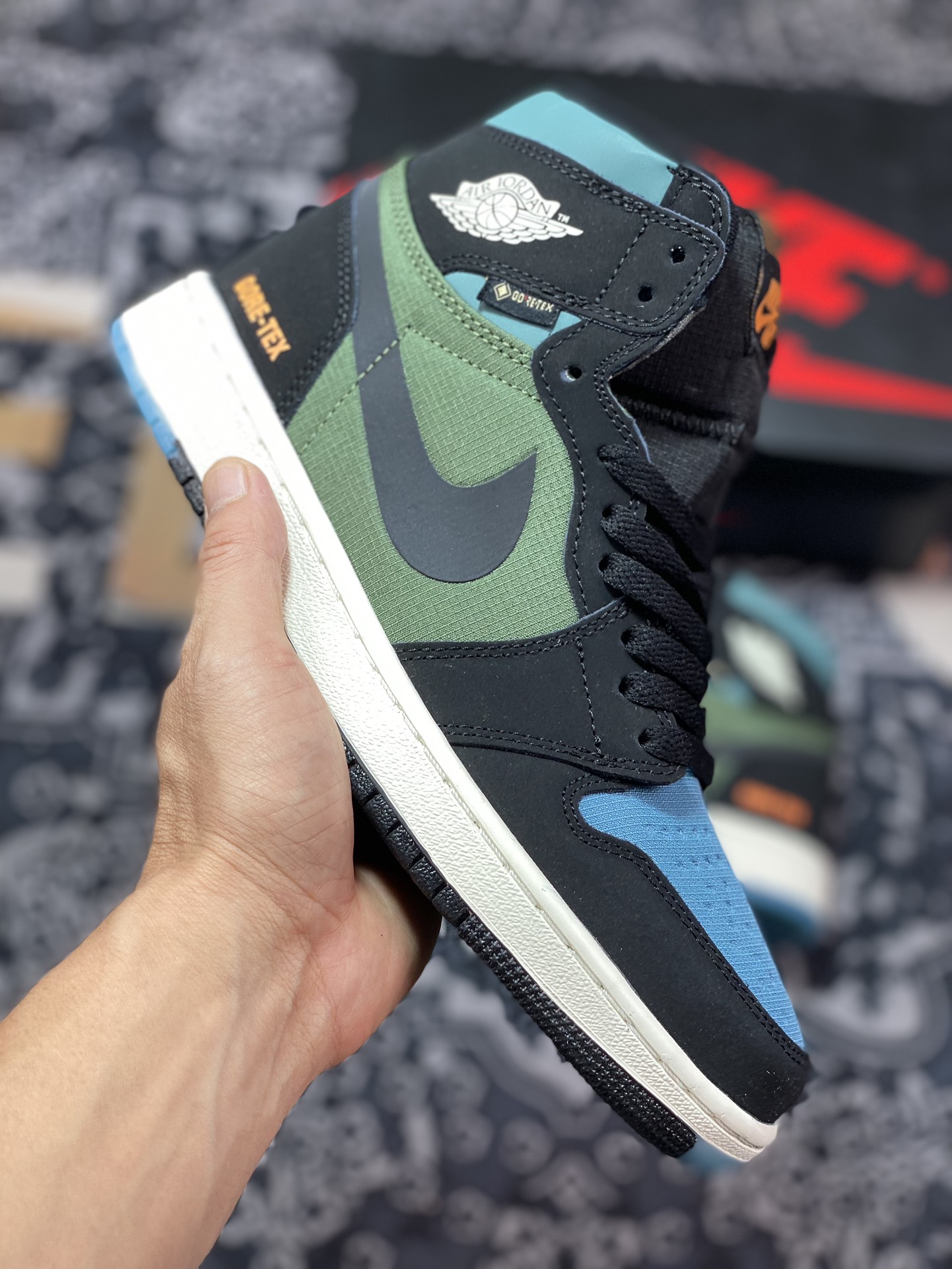 Air Jordan 1 AJ1 高帮篮球鞋 DB2889-003