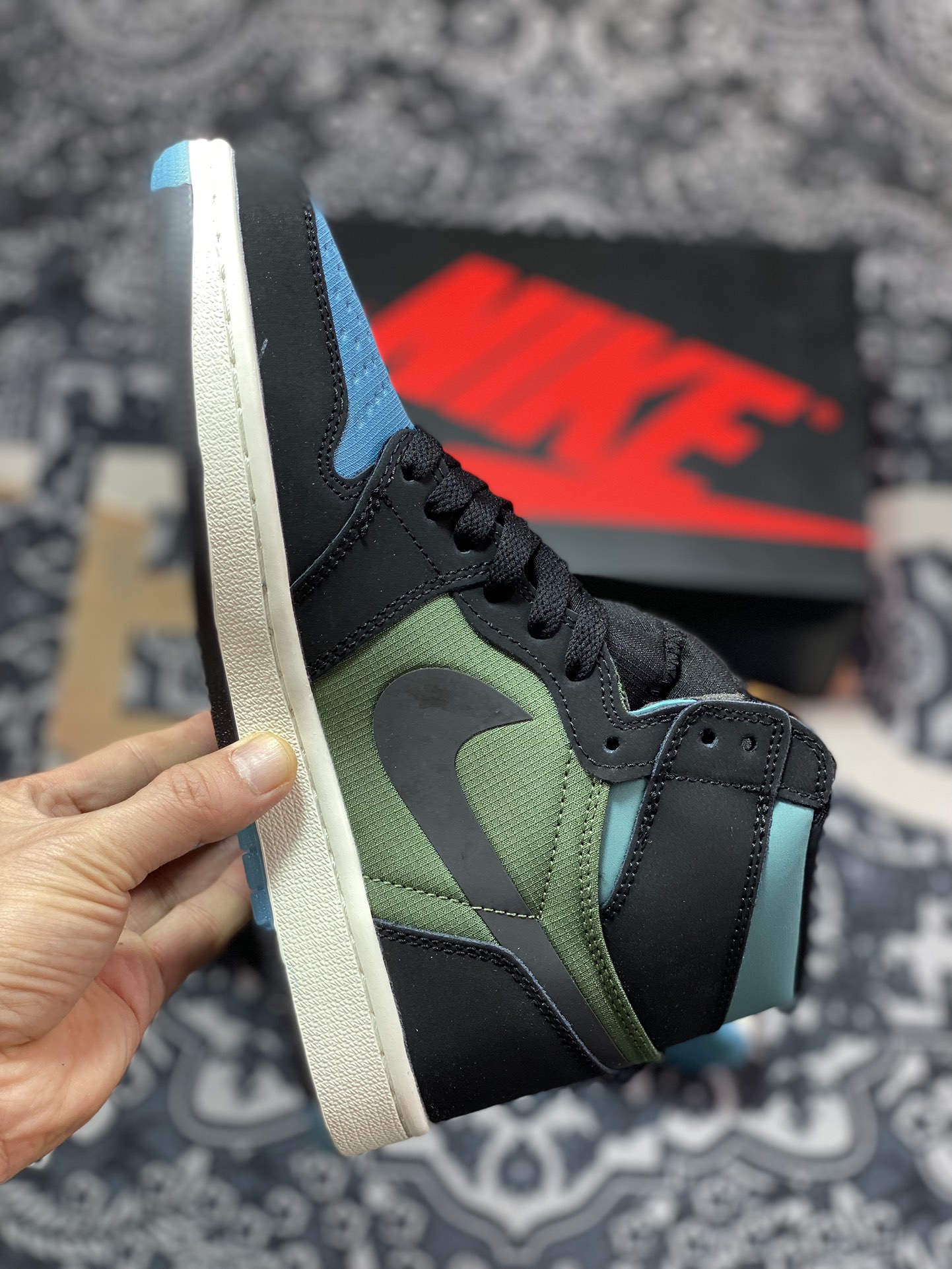 Air Jordan 1 AJ1 高帮篮球鞋 DB2889-003