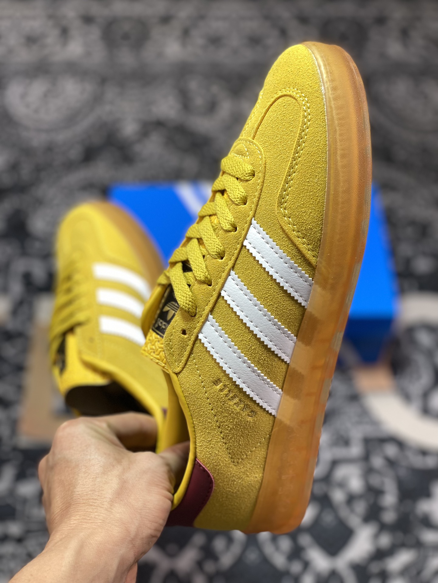 150 Adidas   Originals Gazelle Indoor 小麦黄三叶草复古休闲运动板鞋 IE7003