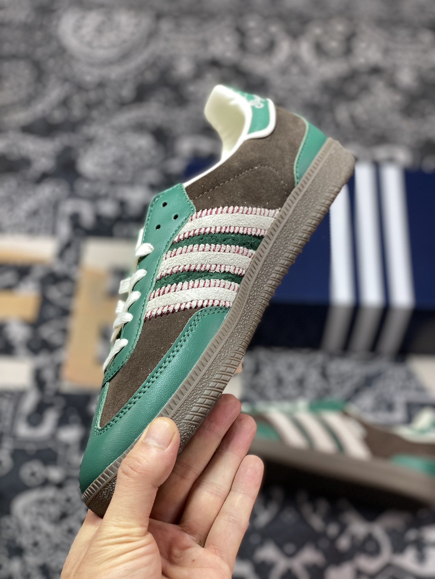 150 notitle x Adidas   Originals Samba OG 绿棕 联名桑巴训练鞋 ID6022