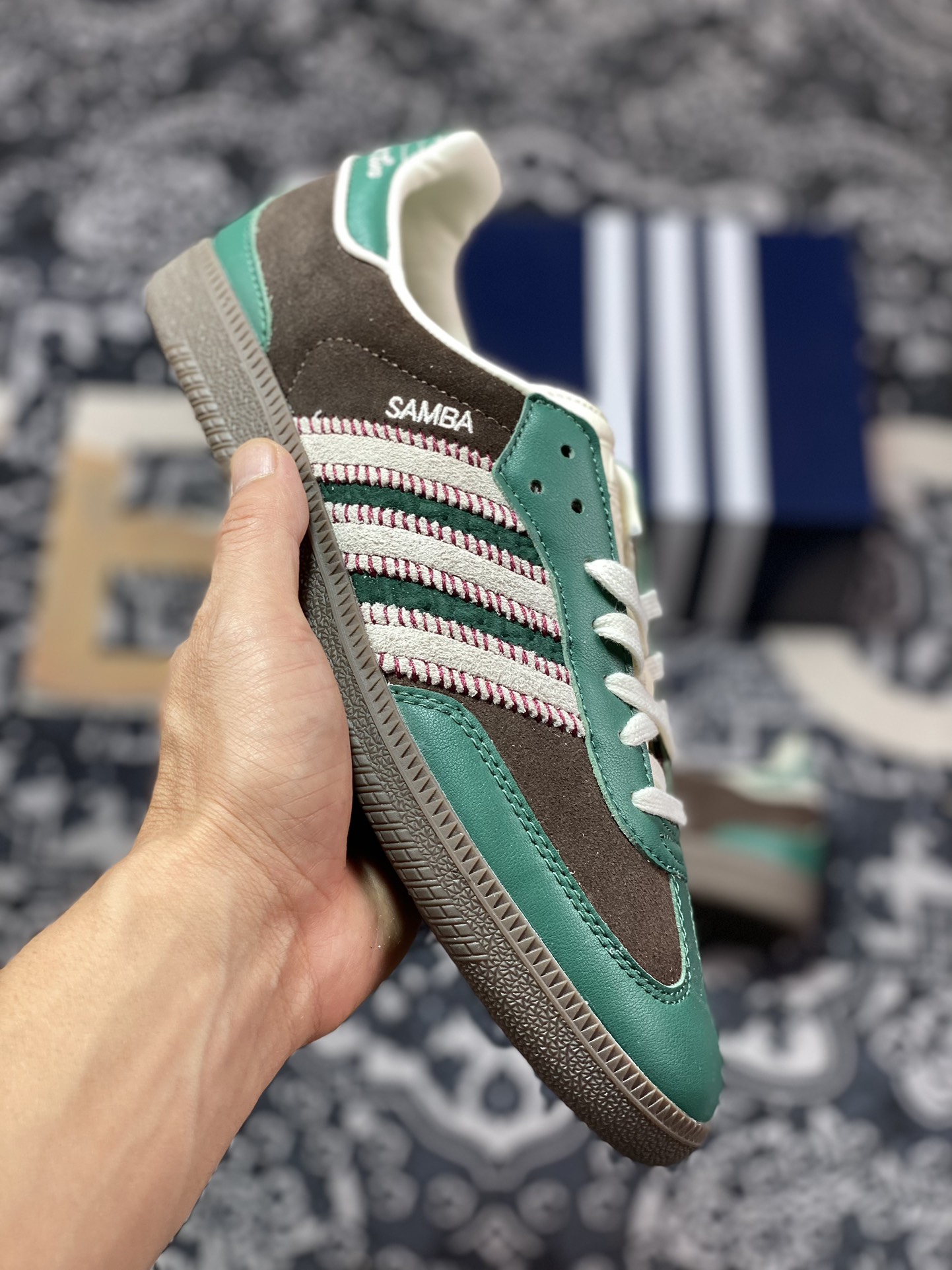 150 notitle x Adidas   Originals Samba OG 绿棕 联名桑巴训练鞋 ID6022