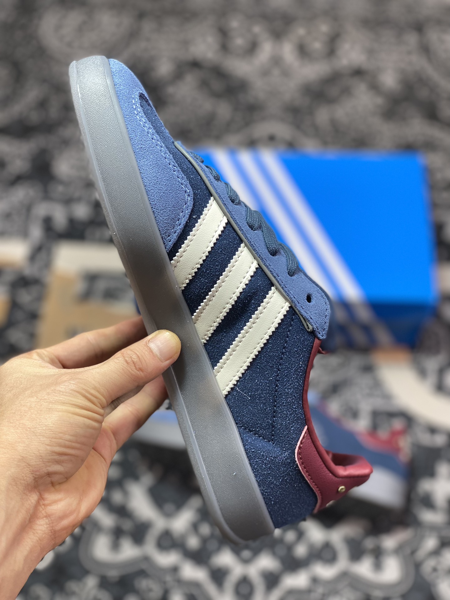 150 Adidas   Originals Gazelle Indoor 藏青蓝 三叶草复古休闲运动板鞋 ID1008