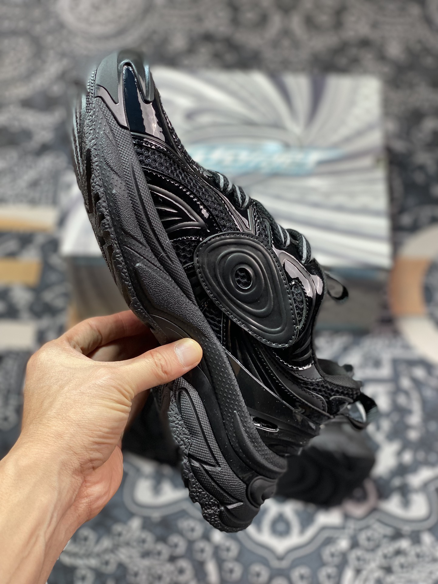 450 国潮品牌OLD ORDER TURBO GT SNEAKER 涡轮系列低帮慢跑鞋“亮黑银涡轮”O2320710