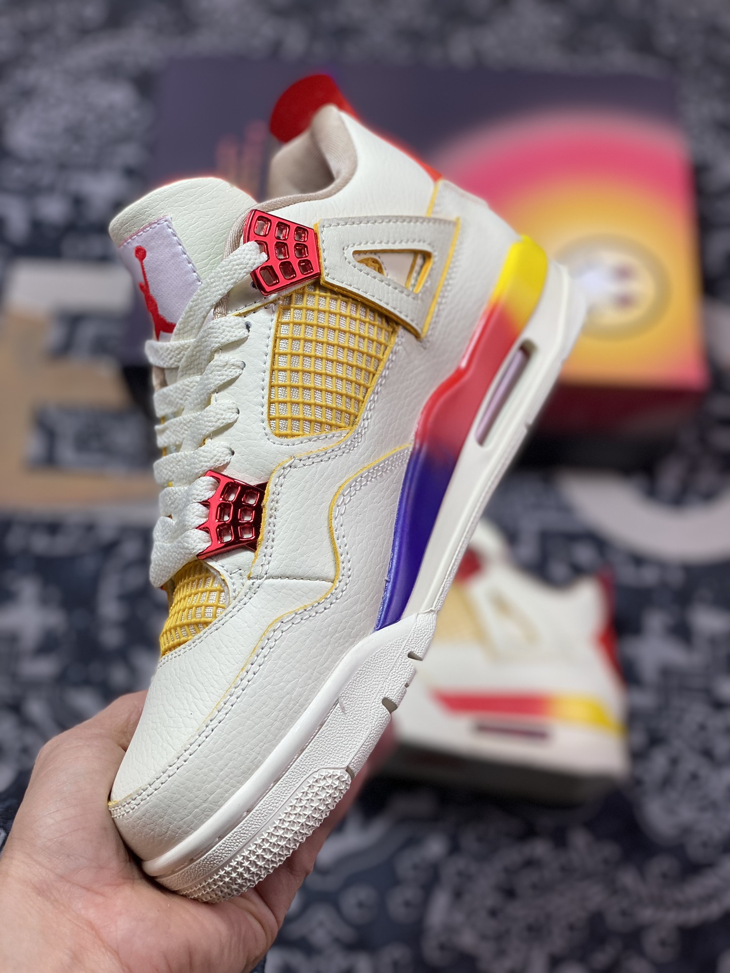 220 原厂级别J Balvin x Air Jordan 4 Retro SP AJ4乔4彩虹笑脸 FN0344-901