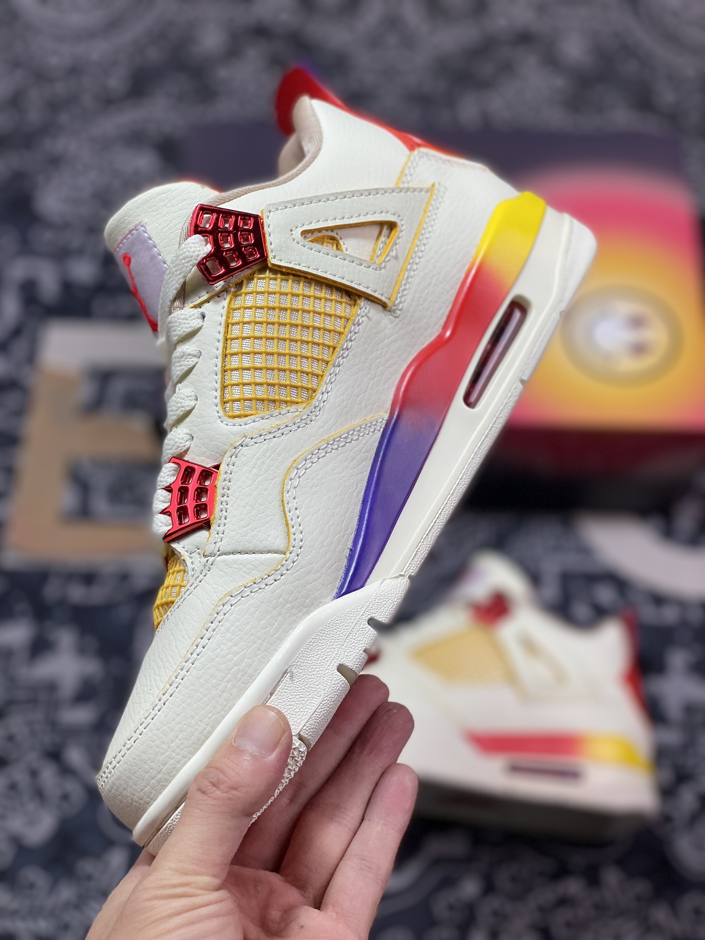 220 原厂级别J Balvin x Air Jordan 4 Retro SP AJ4乔4彩虹笑脸 FN0344-901