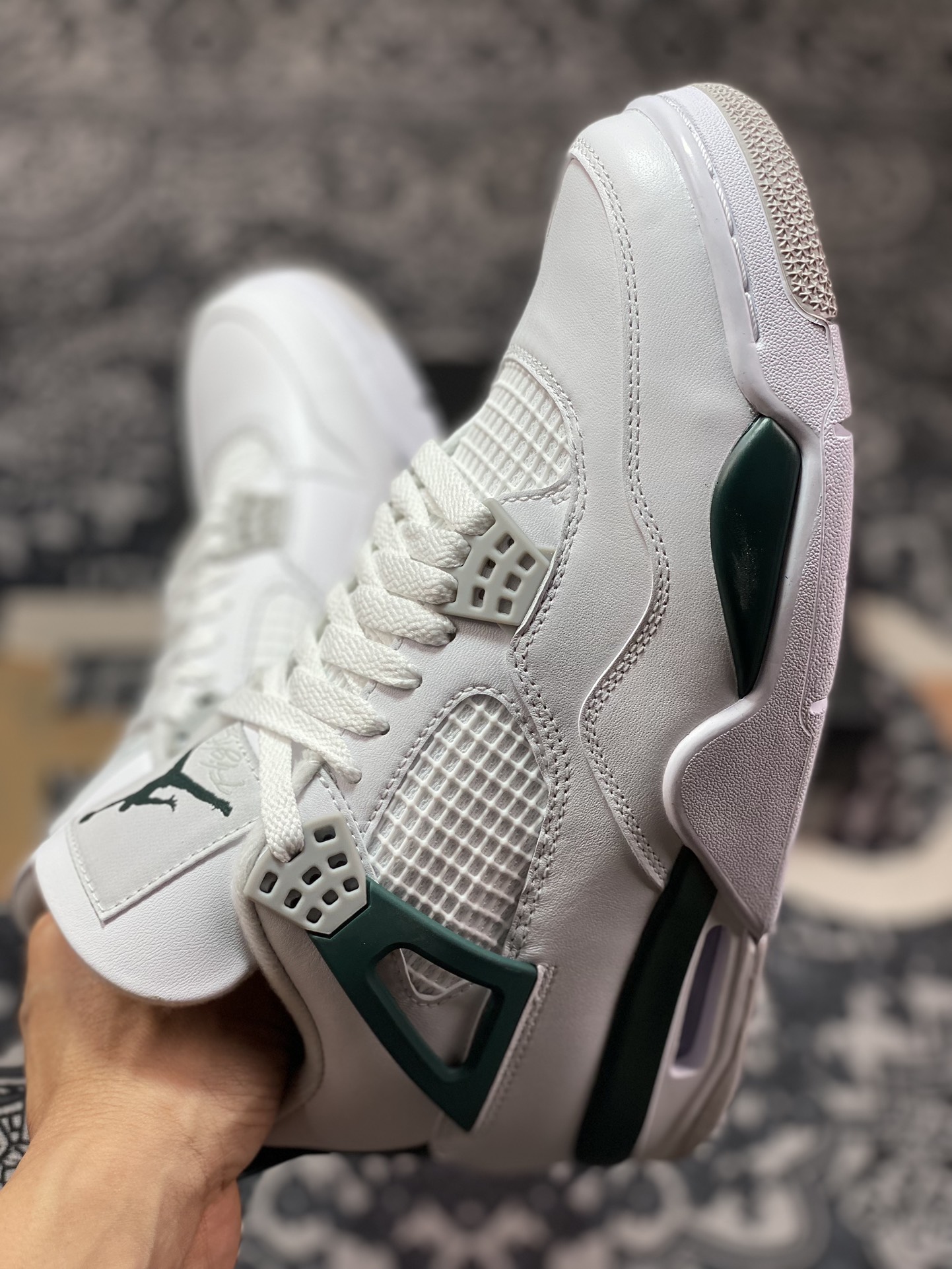 400 优选 Air Jordan AJ4 Retro 白绿 FQ8138-103