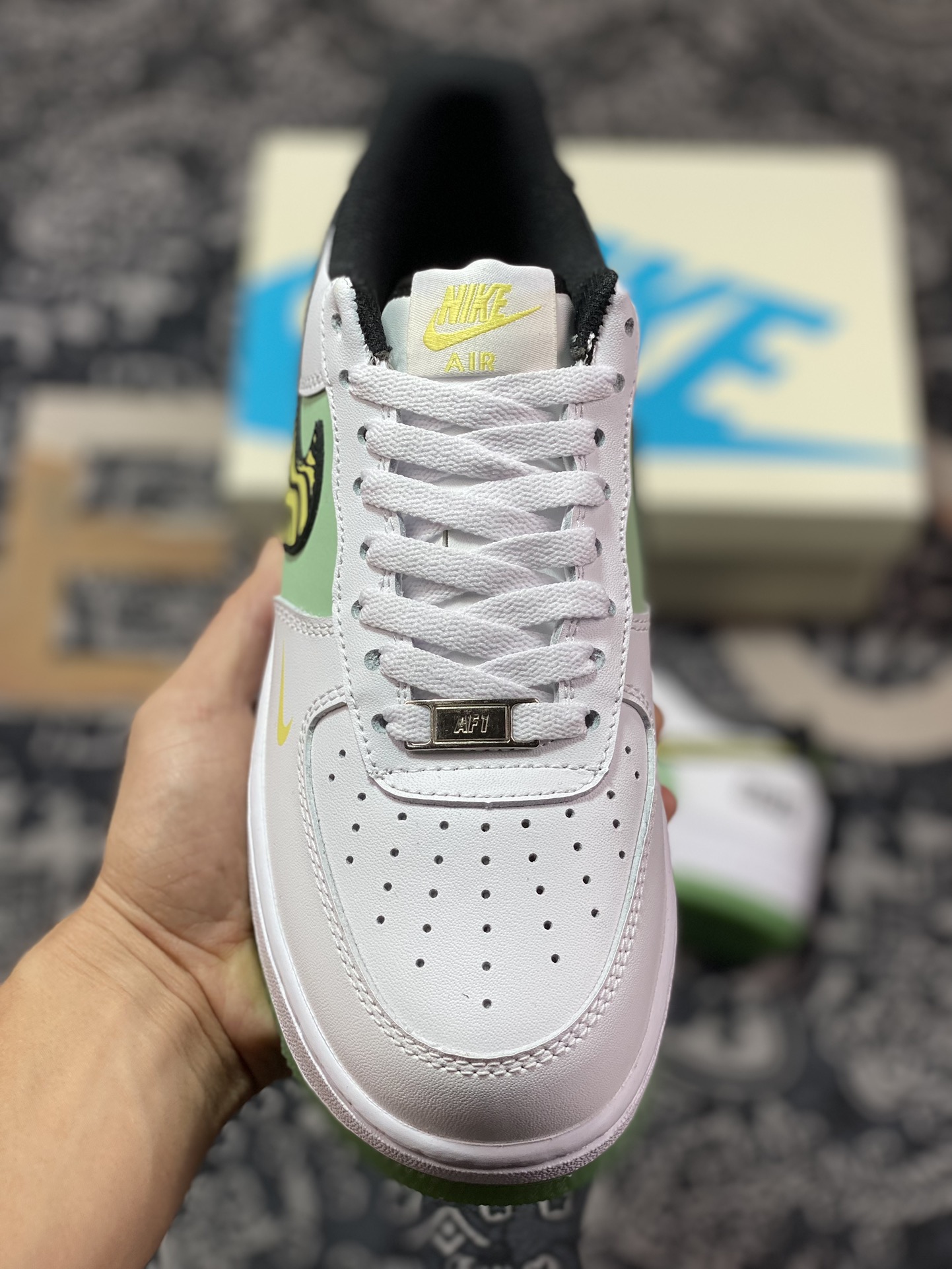 200 Nike Air Force 1 '07 Low"White/Green/Yellow"空军一号低帮板鞋“皮革白淡绿黑黄斑马纹”BS9055-827