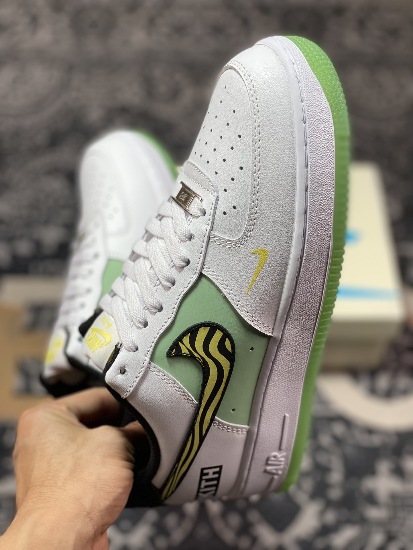 200 Nike Air Force 1 '07 Low"White/Green/Yellow"空军一号低帮板鞋“皮革白淡绿黑黄斑马纹”BS9055-827