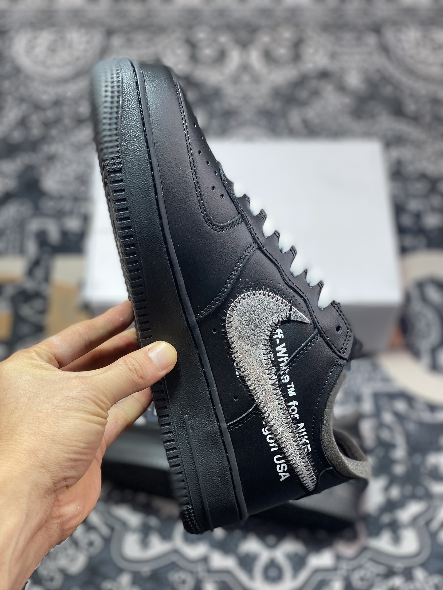 220 Off-White x Nike Air Force 1'07 Low"Black/Metallic Silver"空军一号板鞋“OW全黑橘银钩”AV5210-001