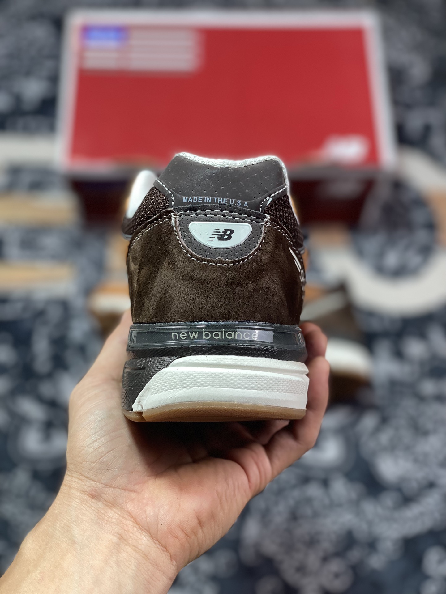 240 New Balance in USA M990V4"L.L.Bean"系列美产血统经典跑步鞋“深棕摩卡”W990LL4