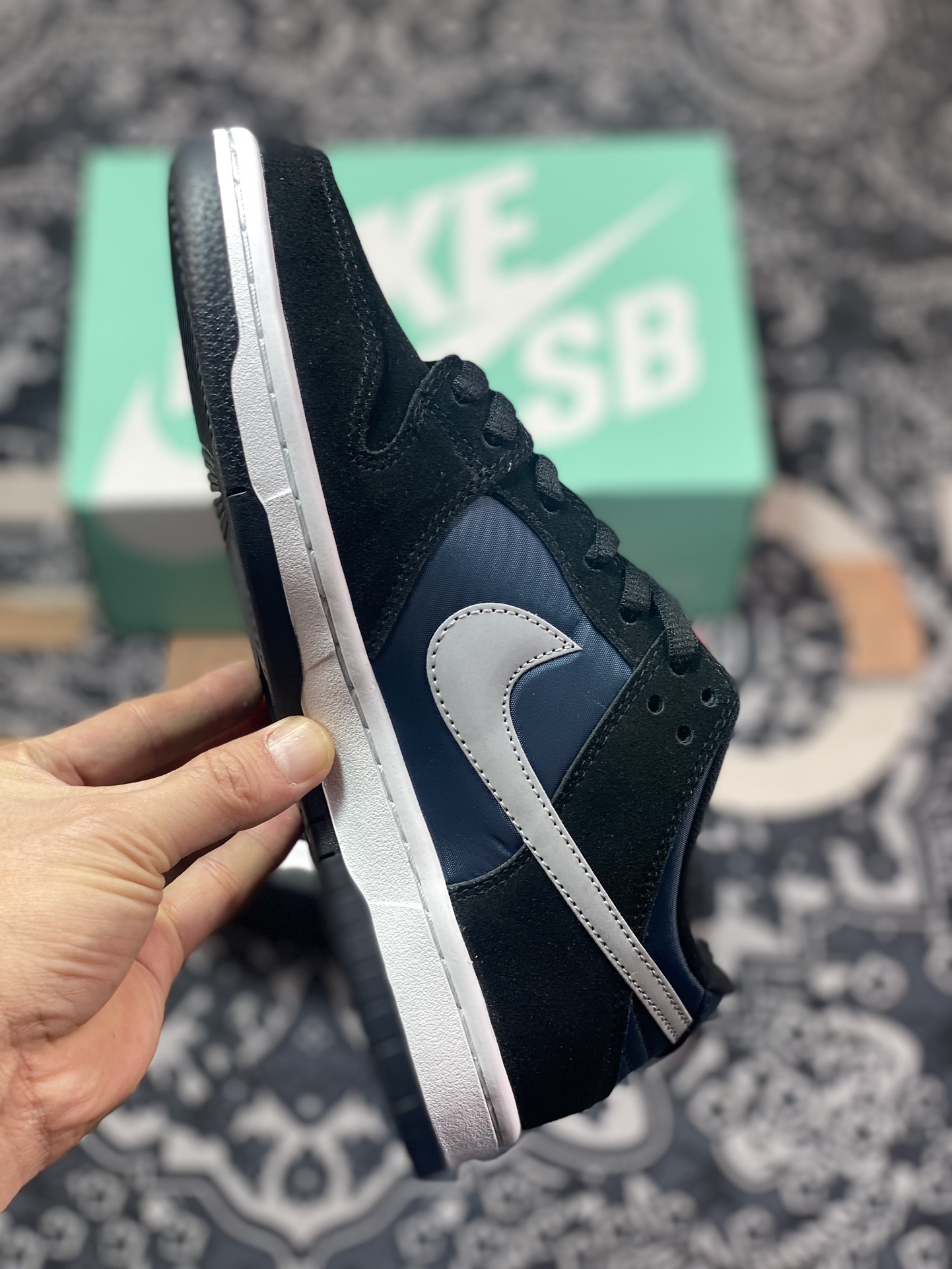 220  NIKE DUNK SB LOW PREMIUM SB 黑蓝拼接 304292-035