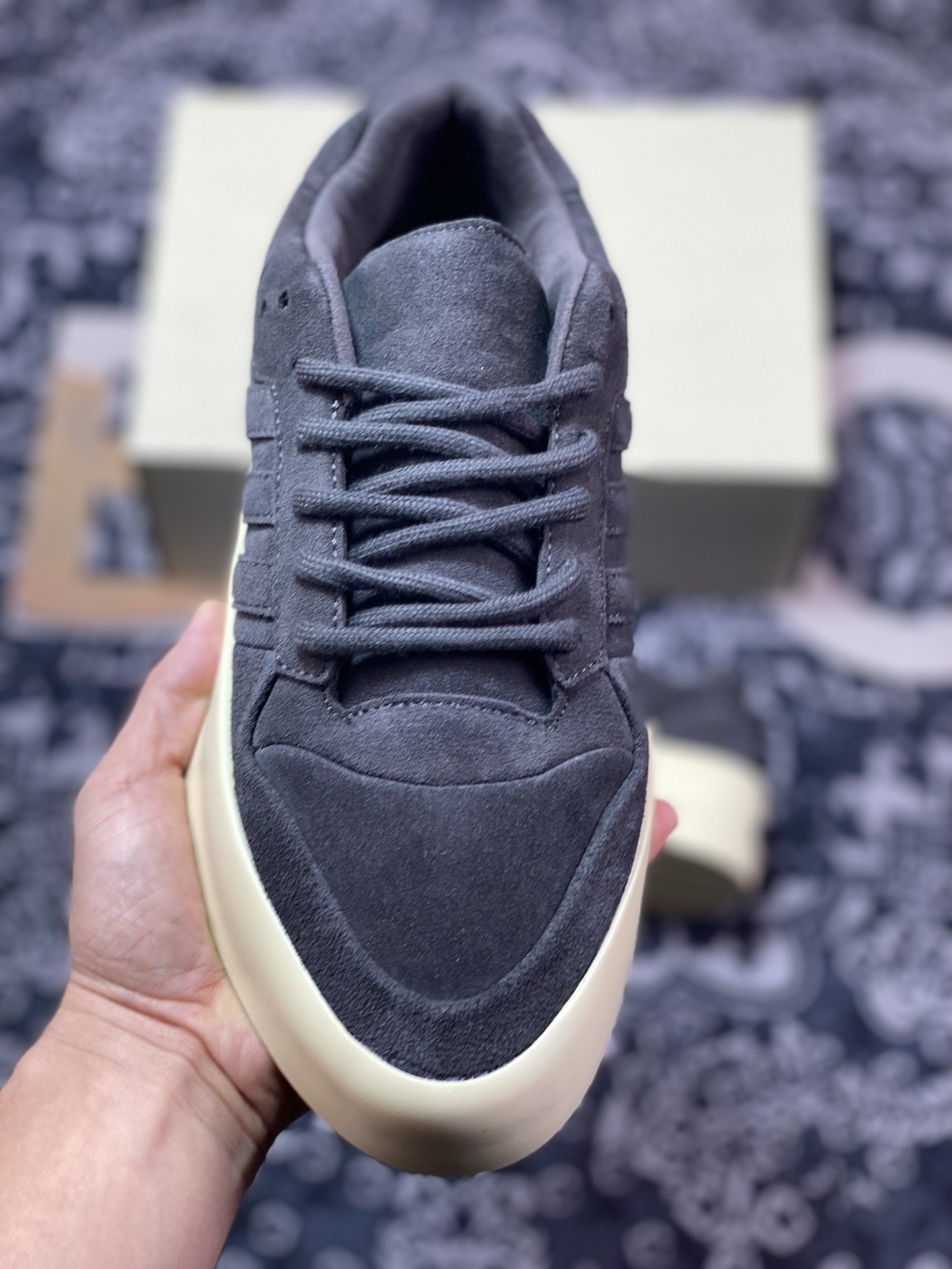 300 Fear Of God x adidas Athletics Forum 86 Low”Black”罗马改良板鞋“翻毛黑米白”IG6633