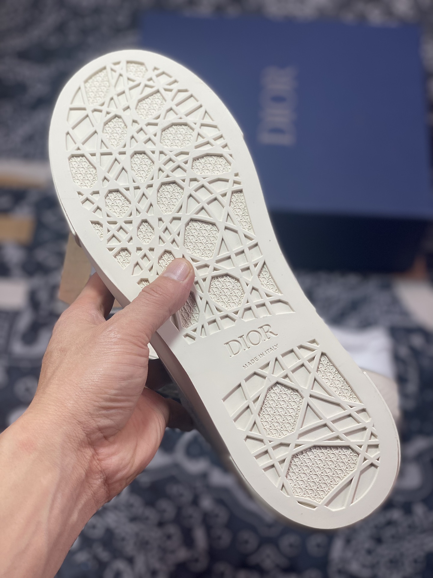Dior x Denim Tears 23ss 联名合作款B33系列 海军蓝色马海毛宽鞋带和哑光同色调饰面黄铜孔眼